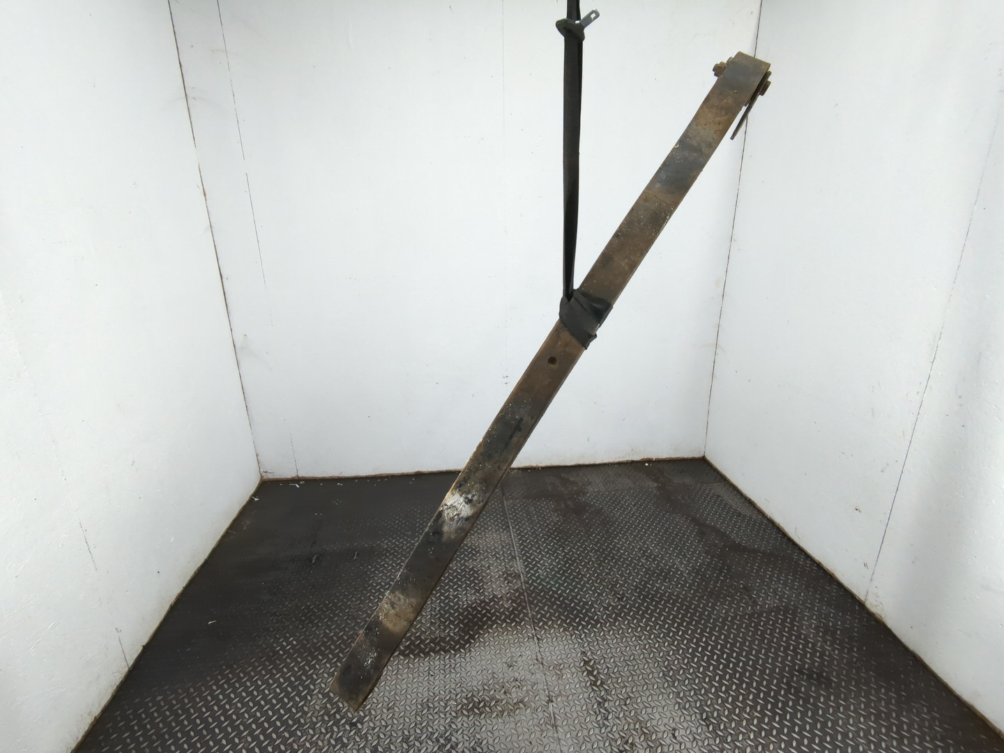 Рессора задняя