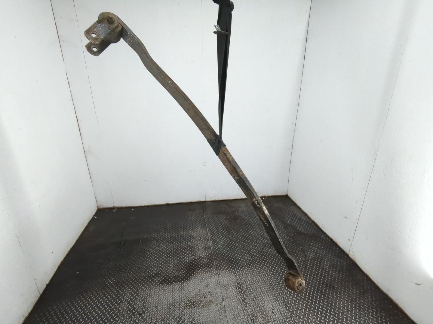 Рессора задняя