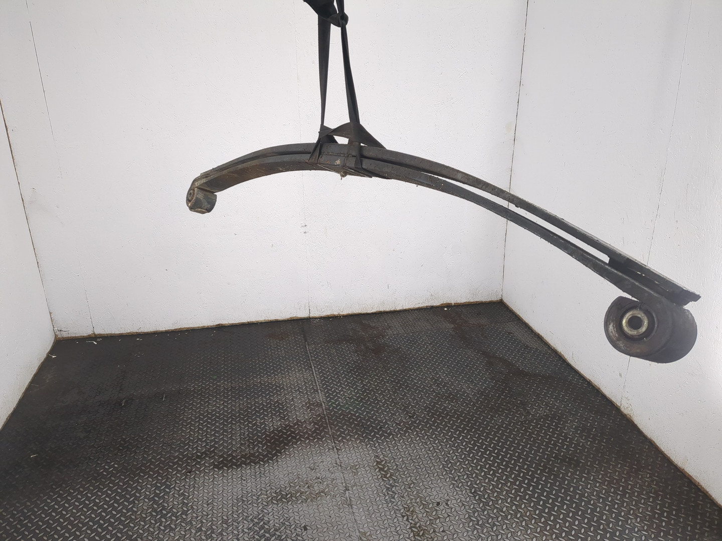 Рессора передняя