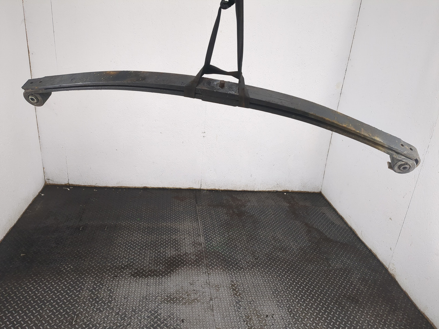 Рессора передняя