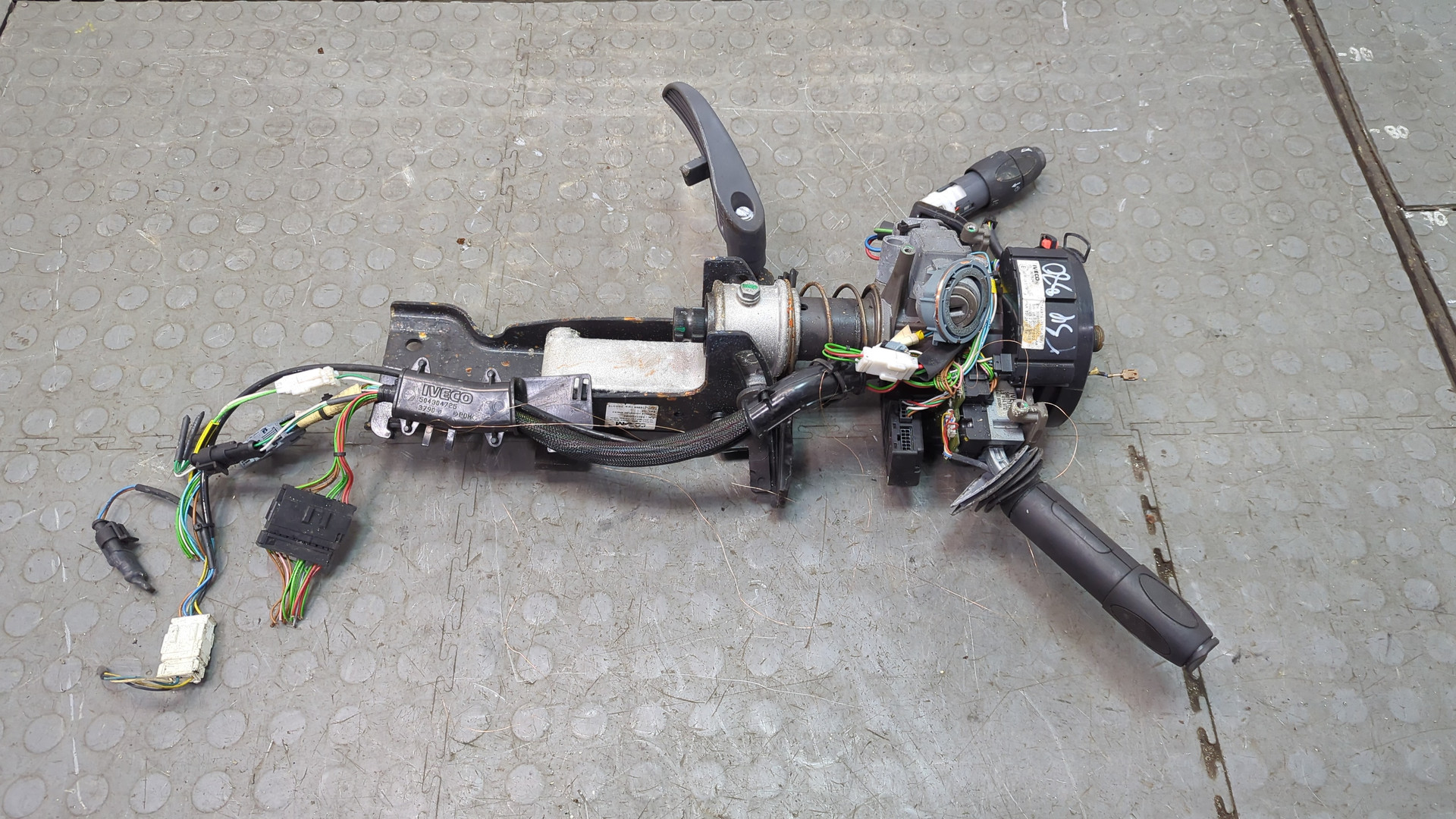 Колонка рулевая