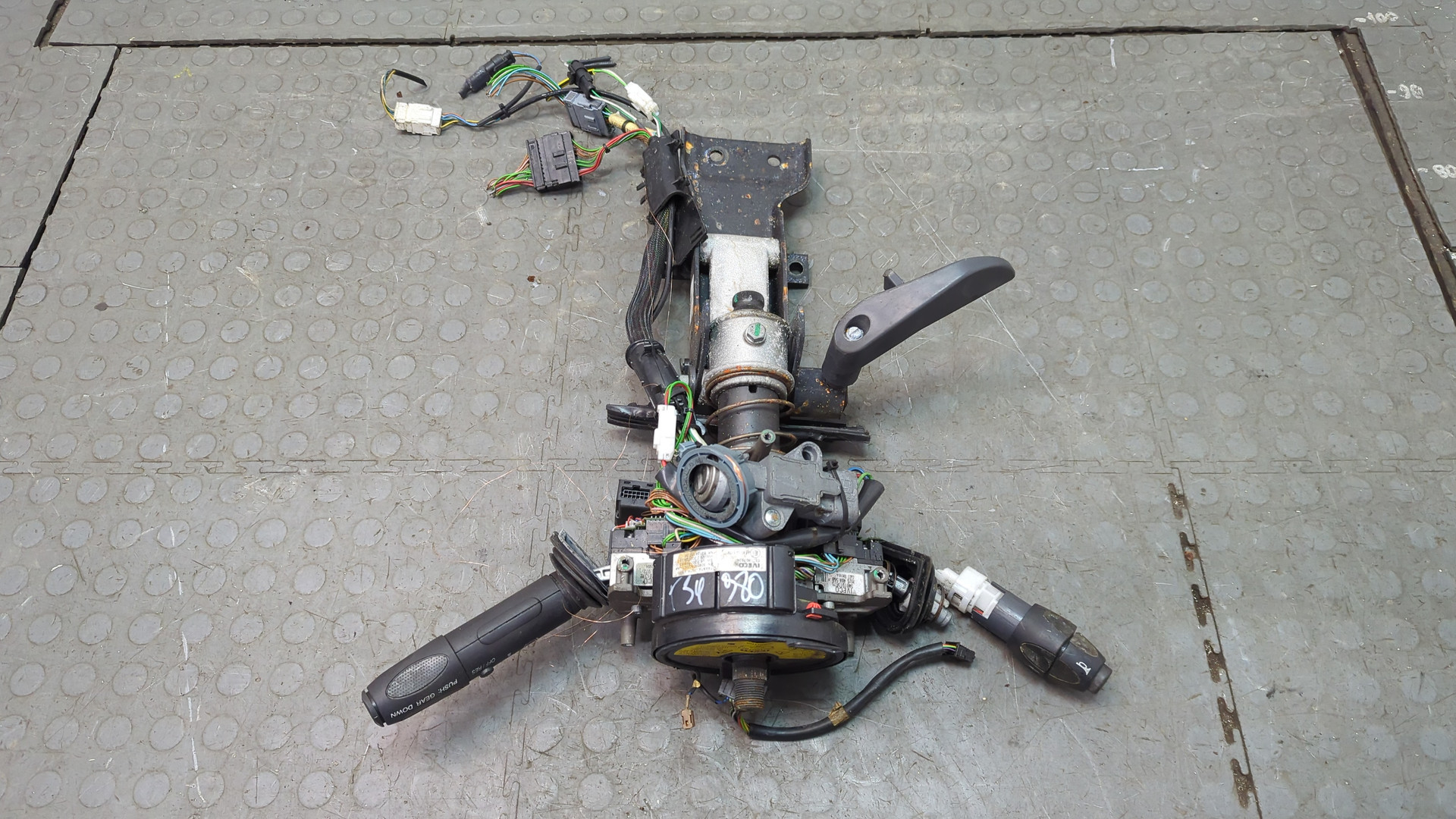 Колонка рулевая