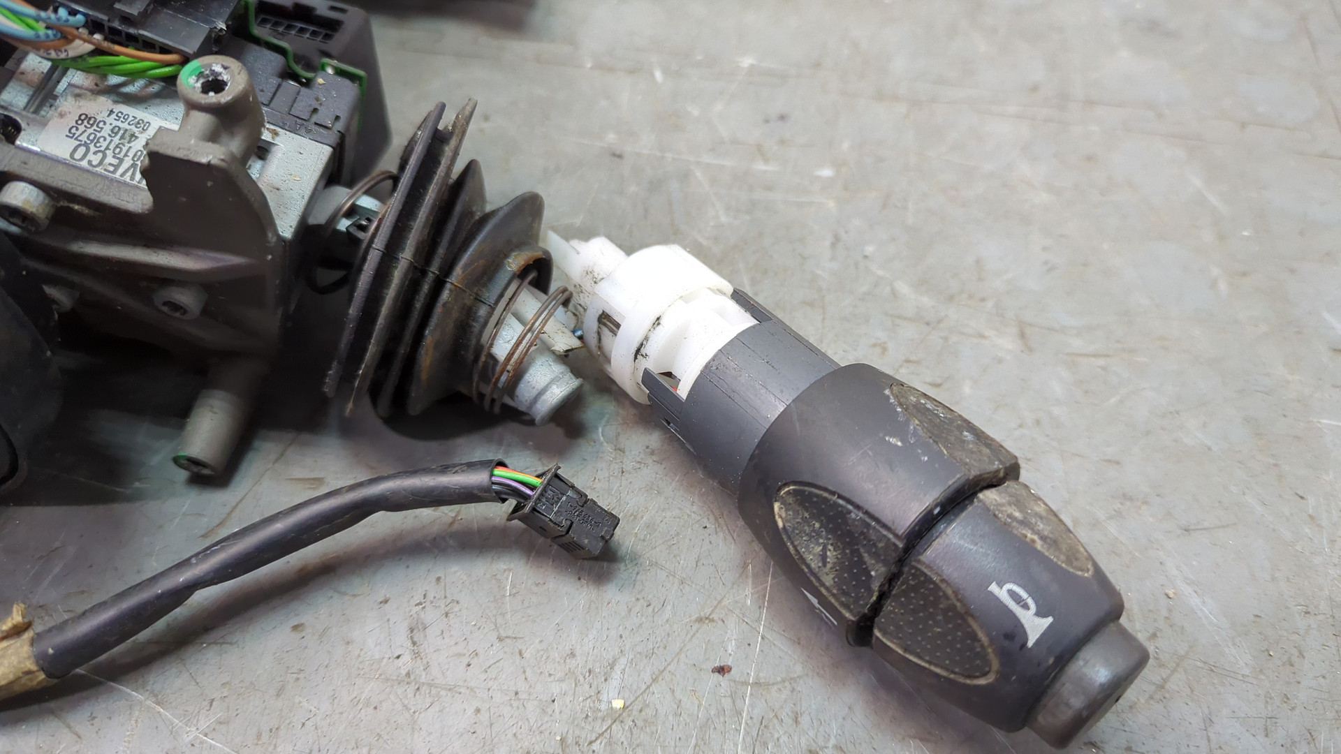 Колонка рулевая