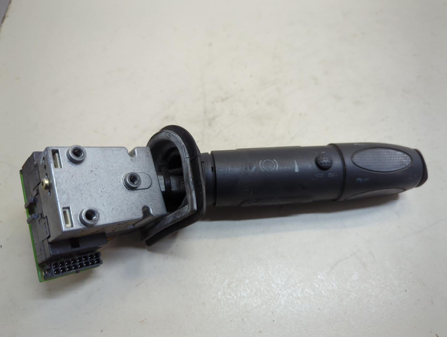 Переключатель подрулевой