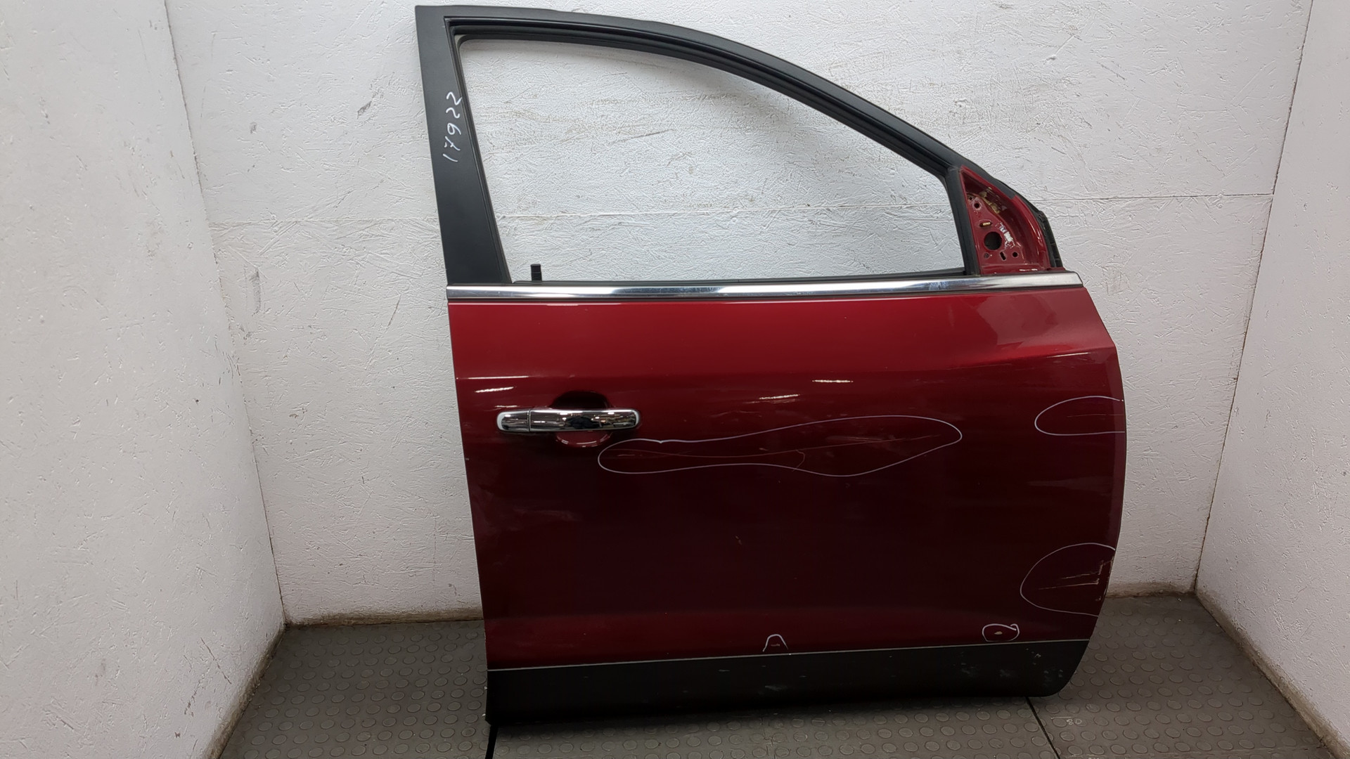 Дверь передняя правая