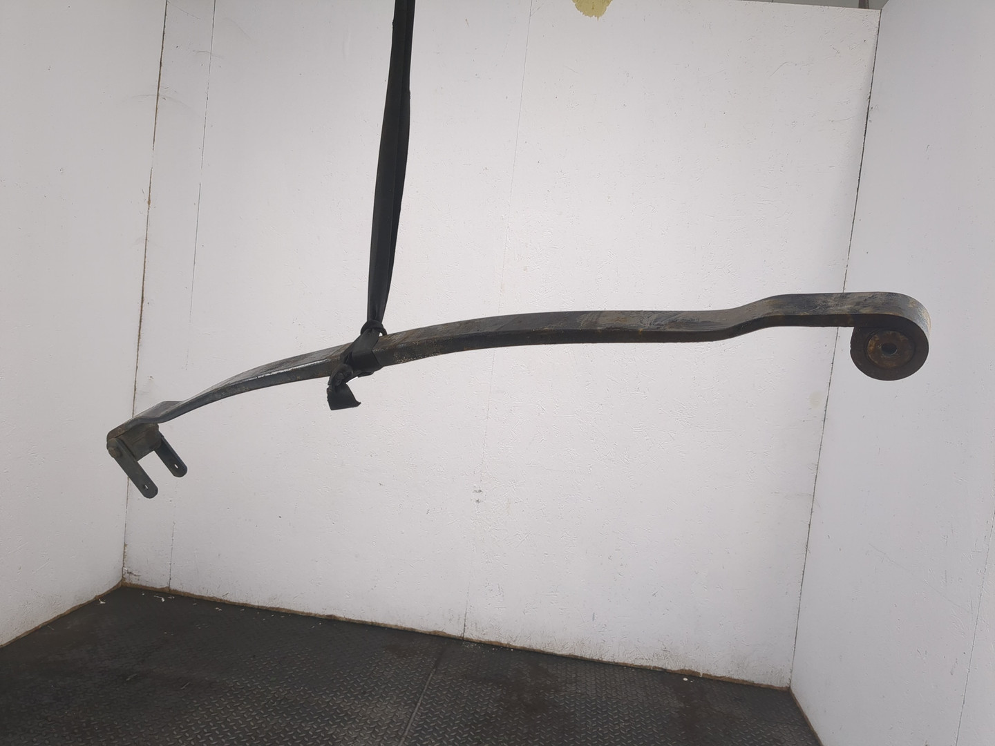 Рессора задняя