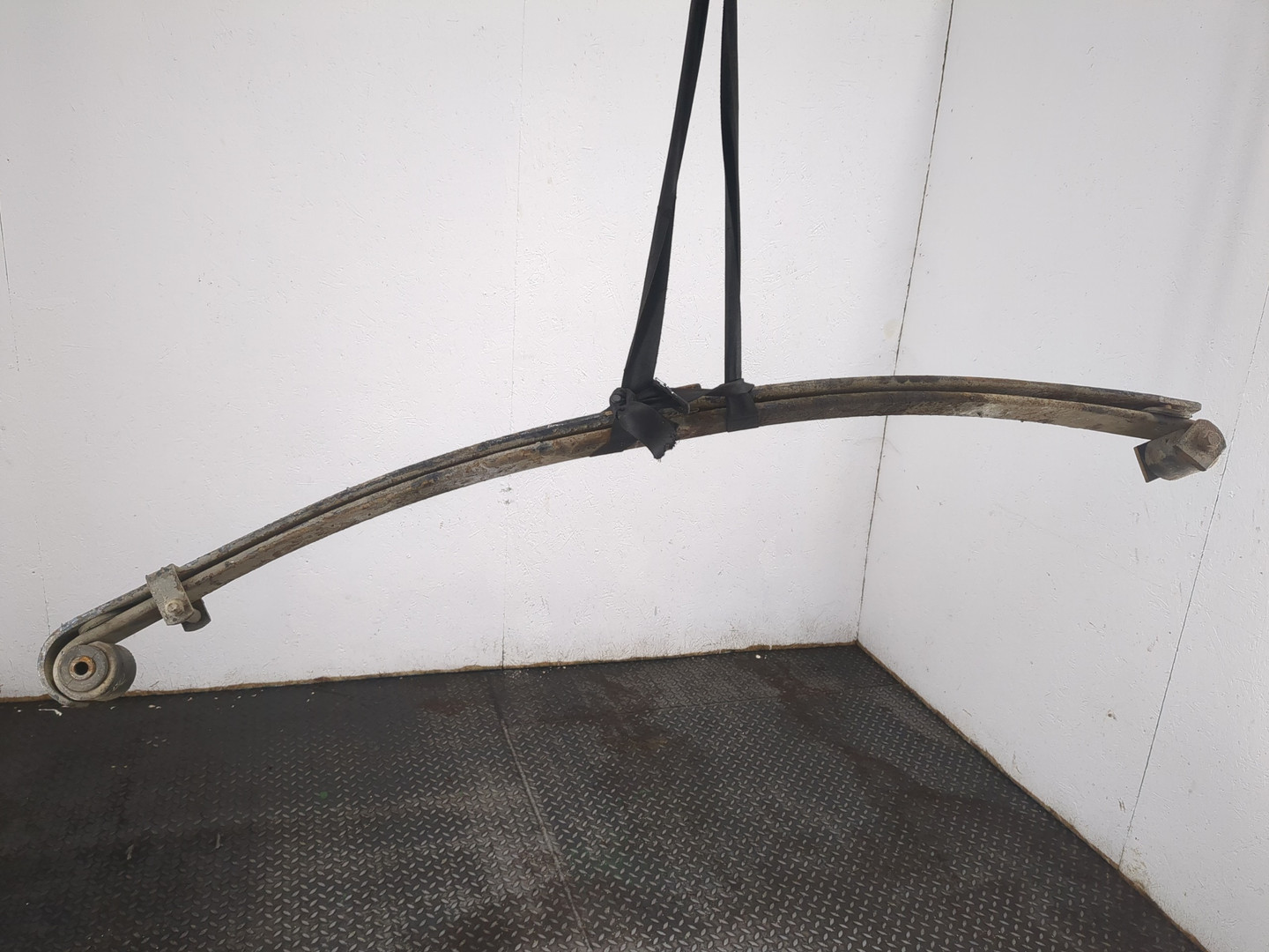 Рессора передняя