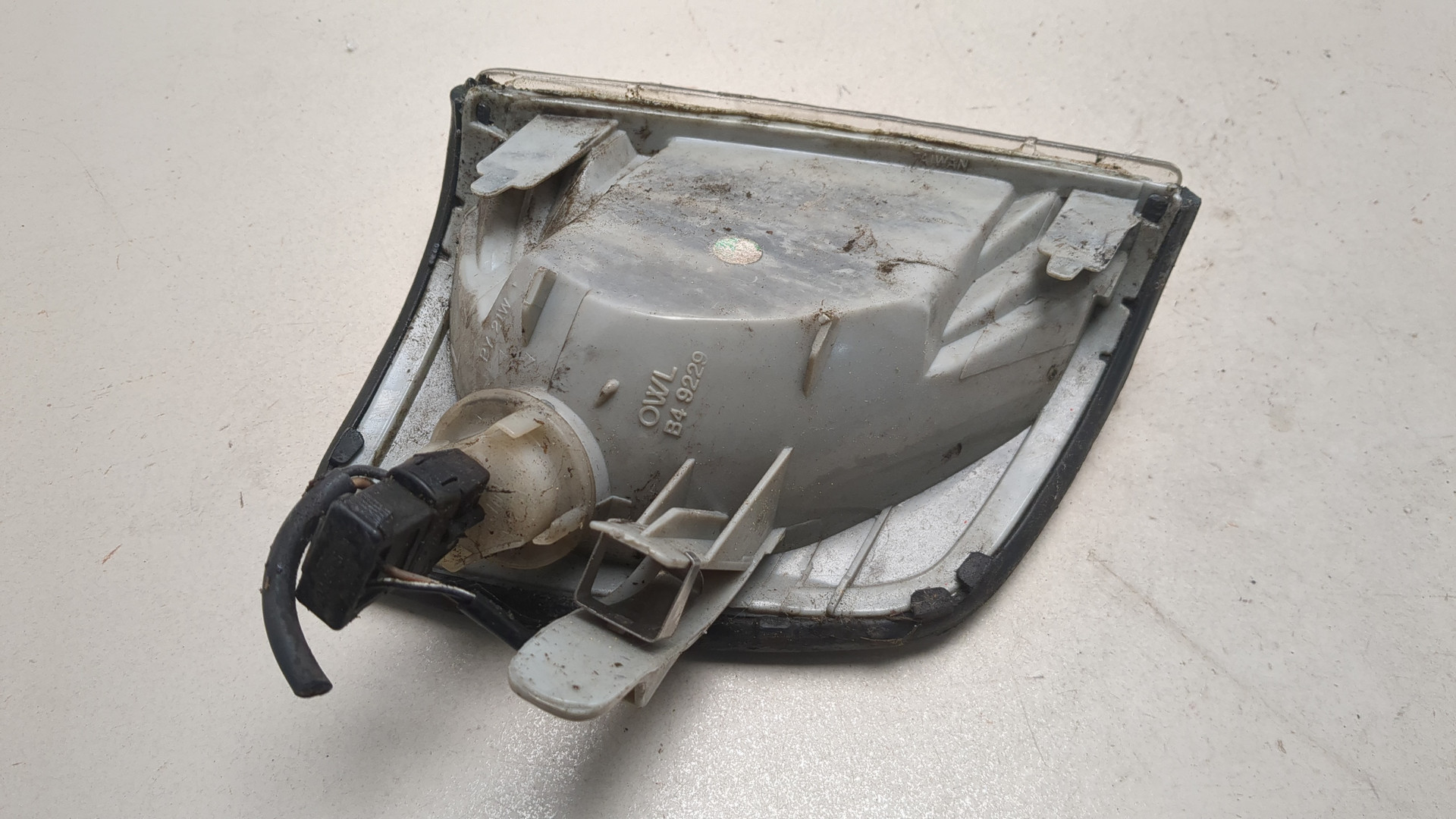 Повторитель на крыло левый