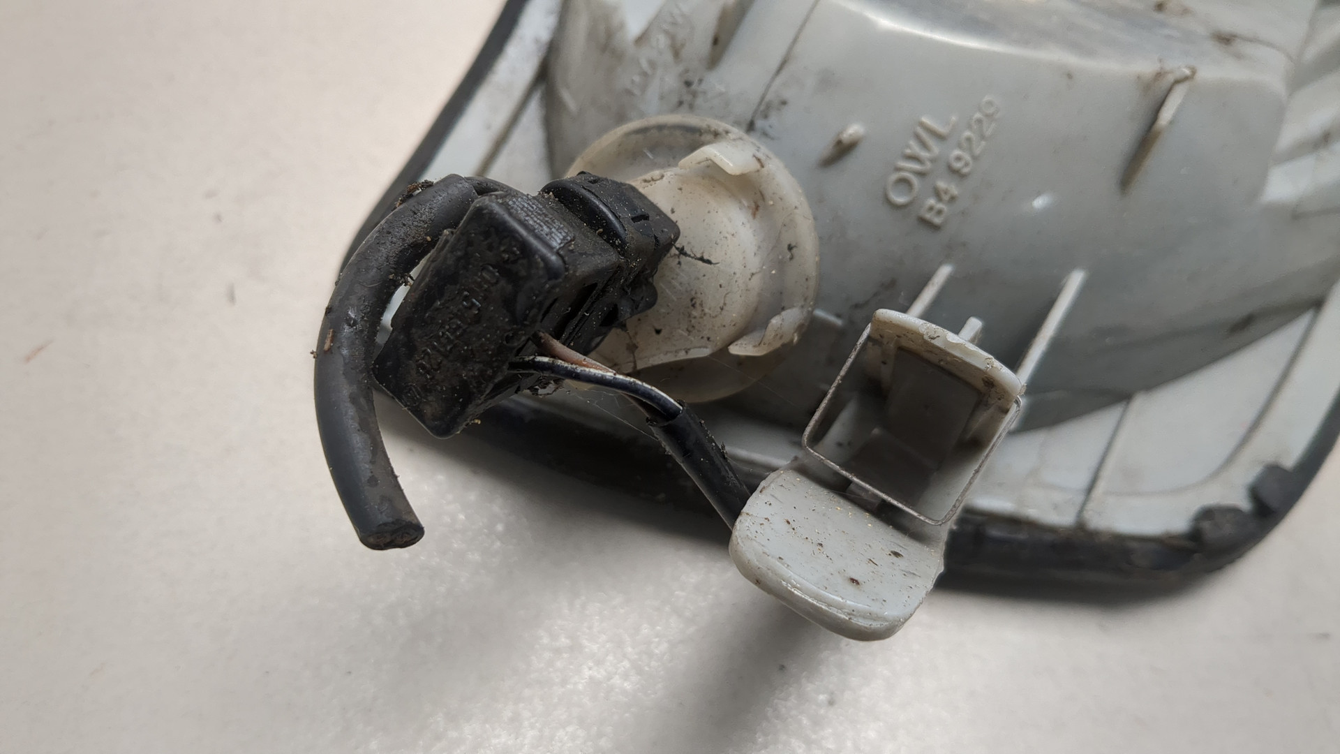 Повторитель на крыло левый