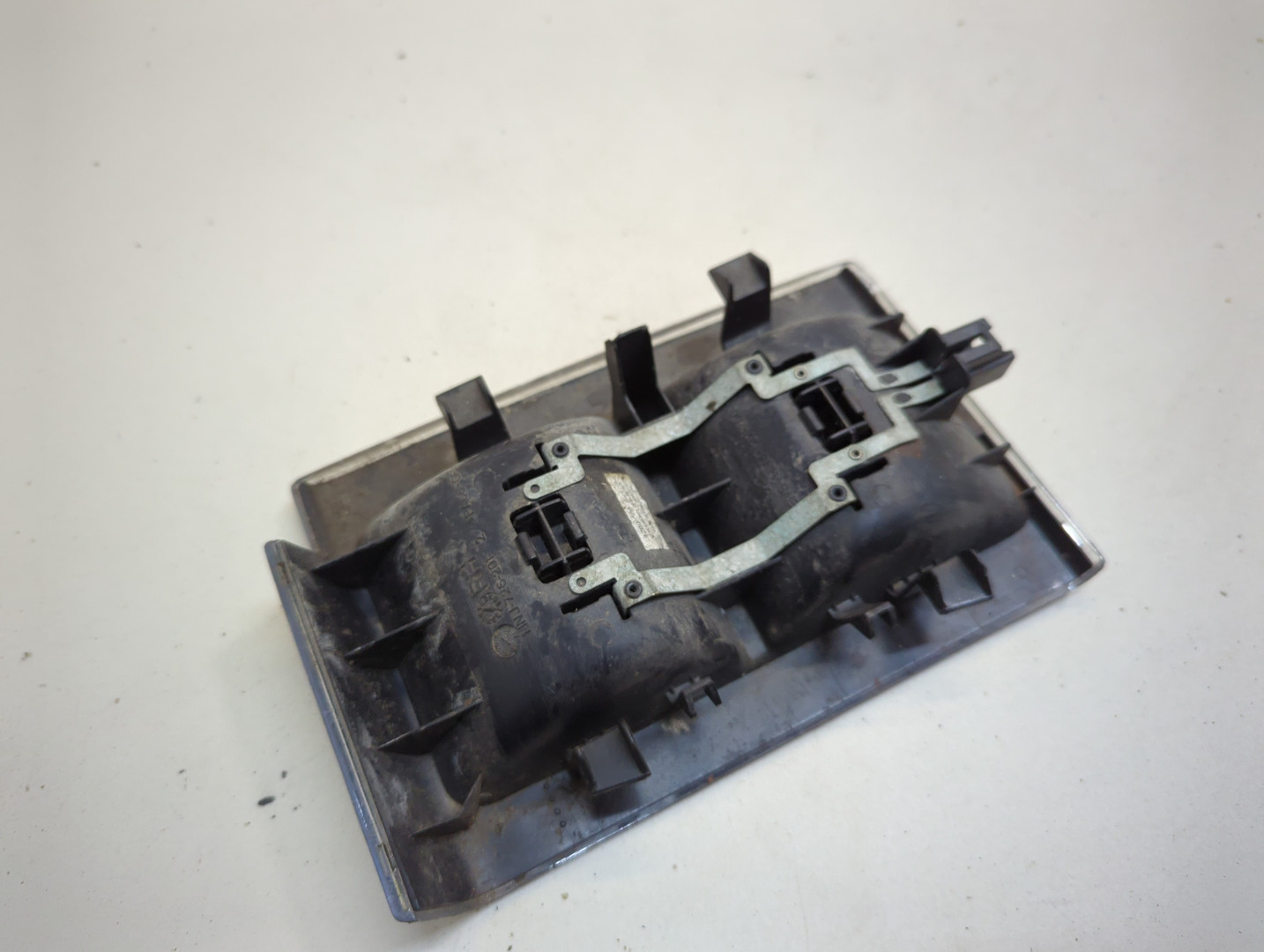 Плафон салонный