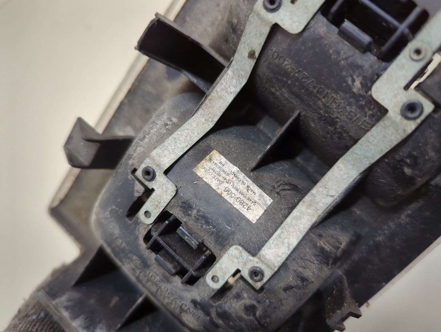 Плафон салонный