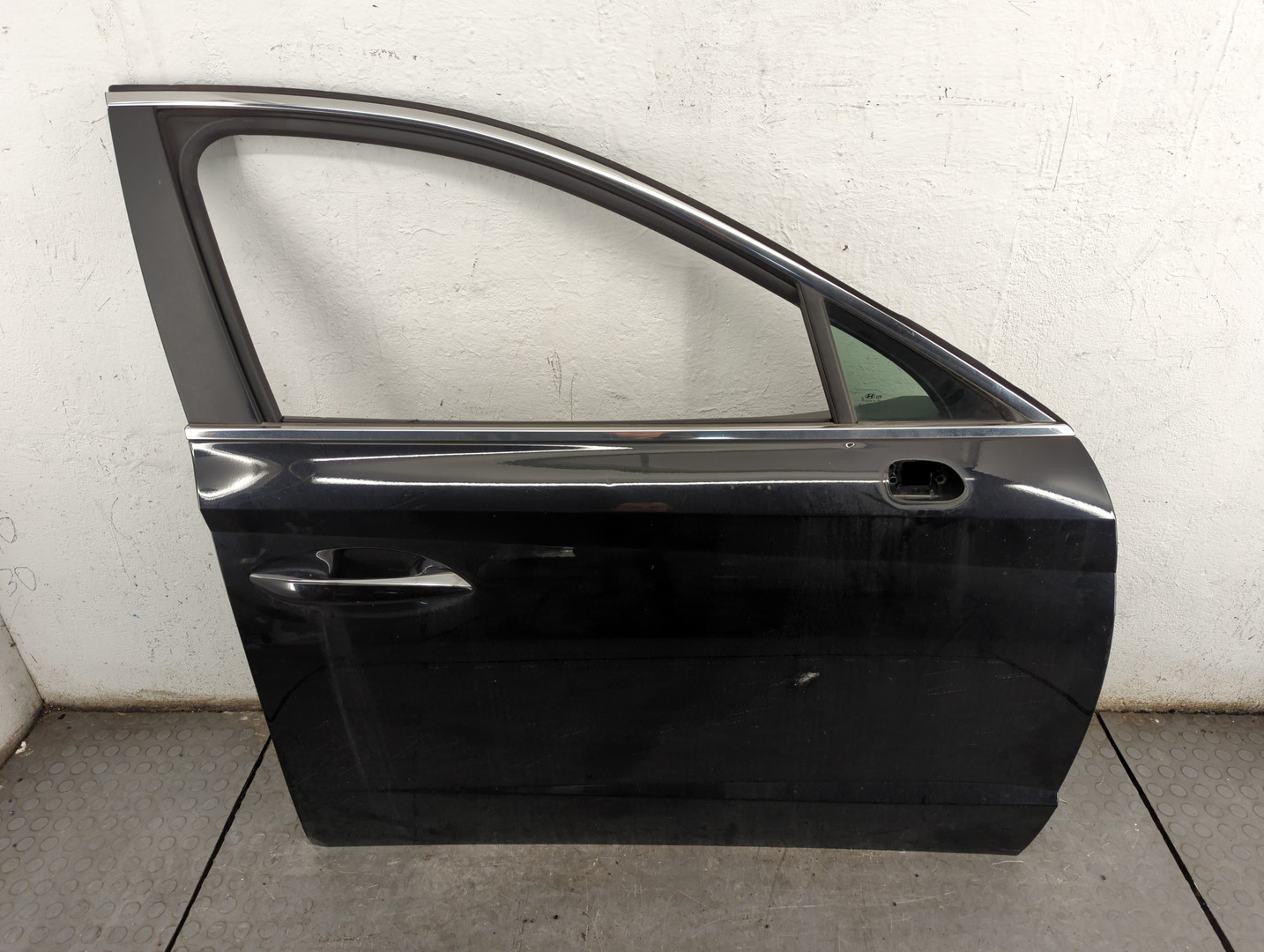 Дверь передняя правая