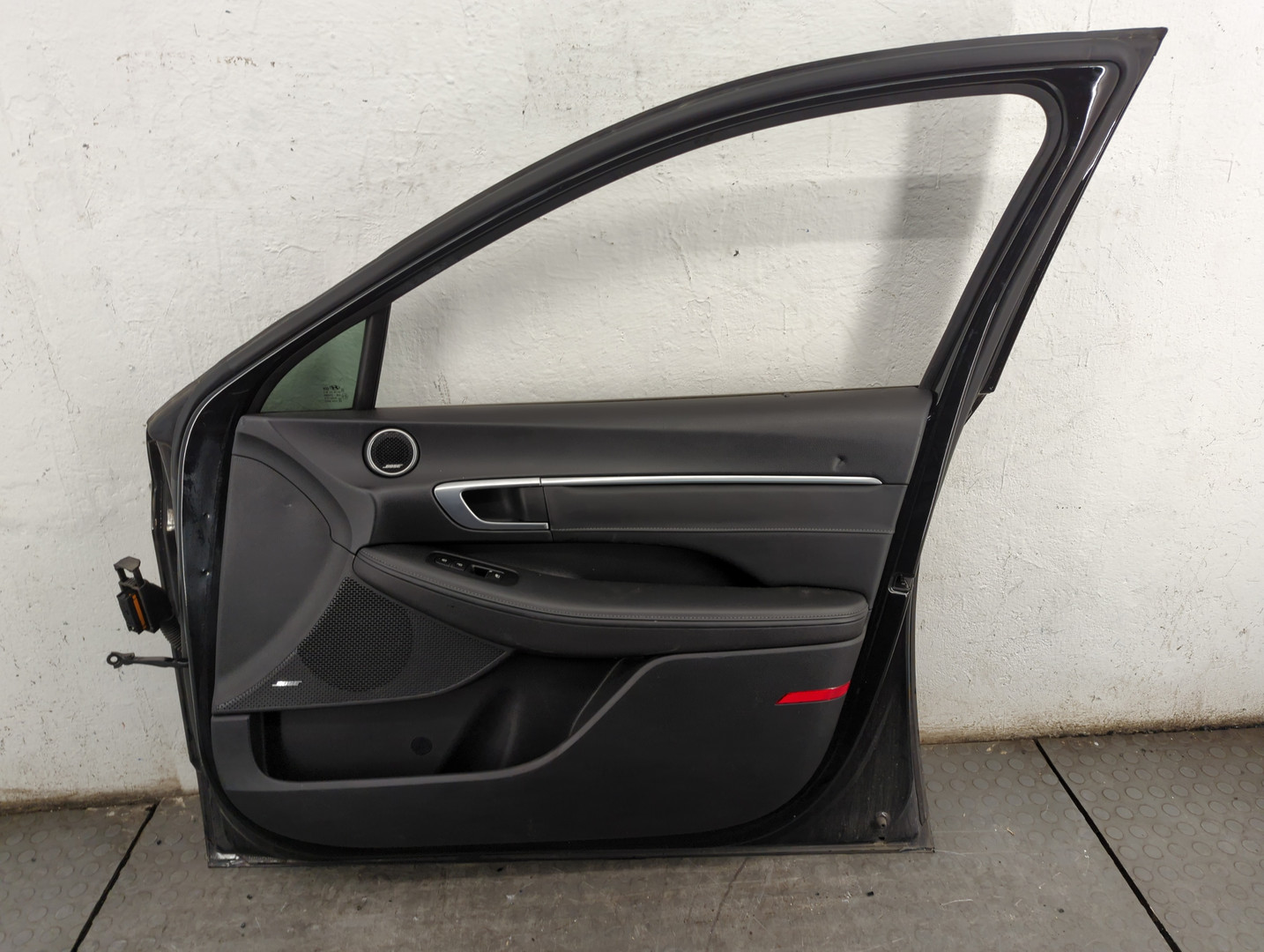 Дверь передняя правая