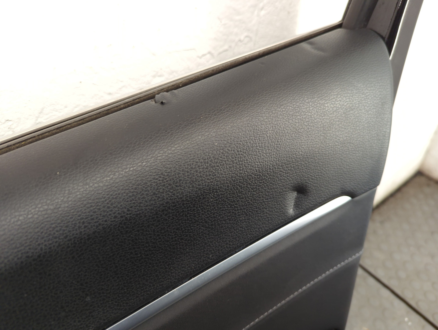 Дверь передняя правая