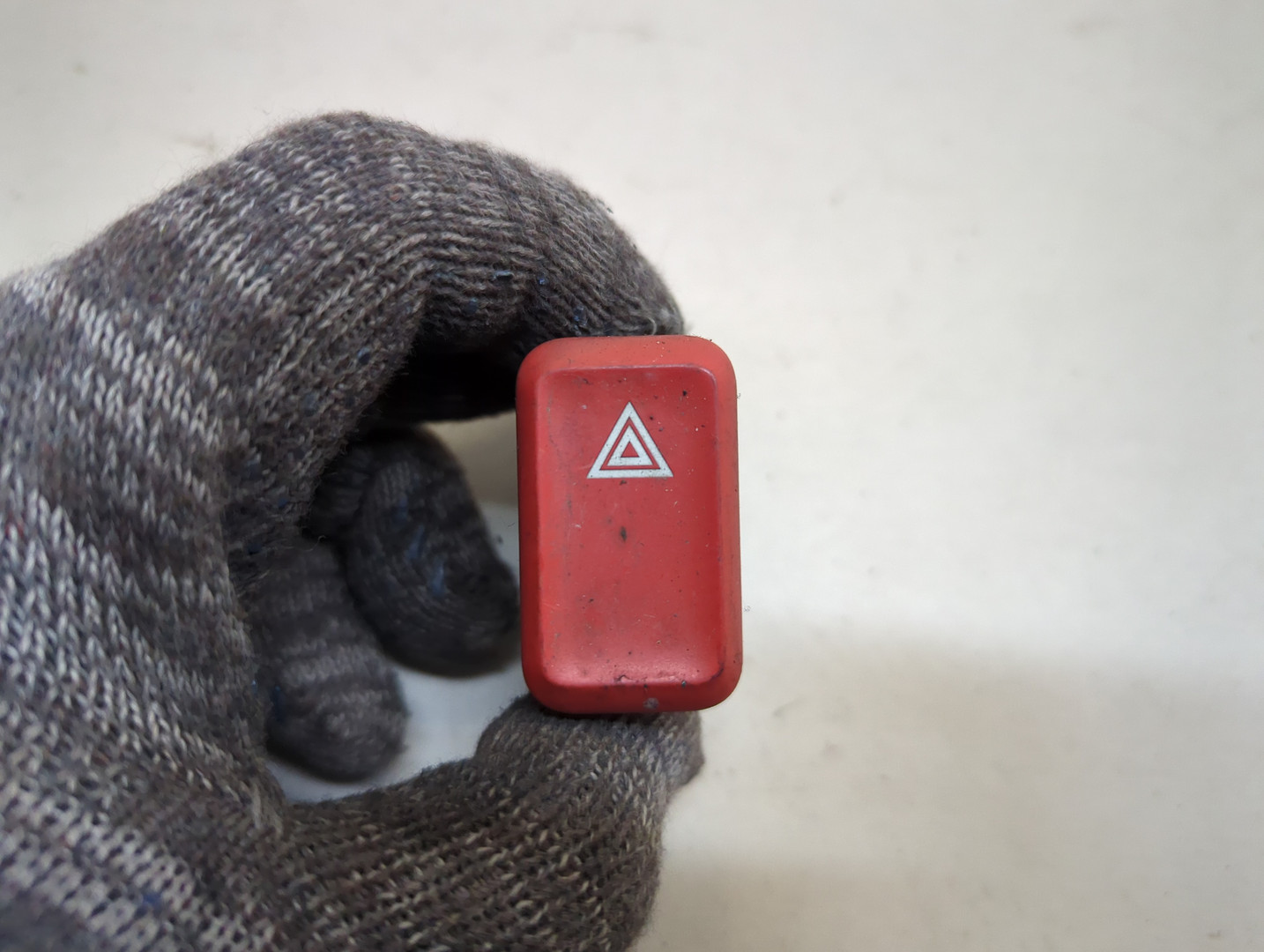 Кнопка аварийной остановки