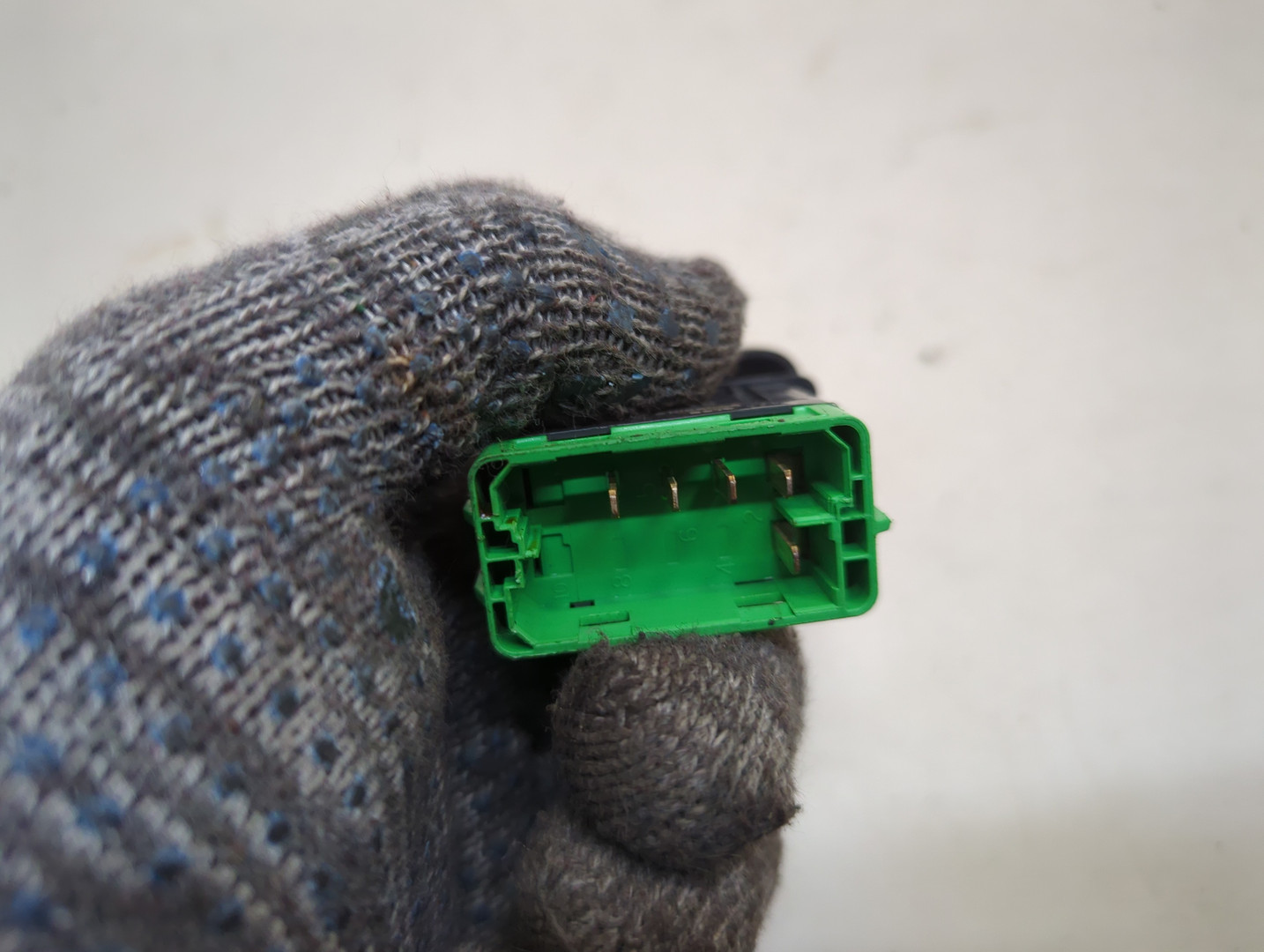 Кнопка блокировки дифференциала