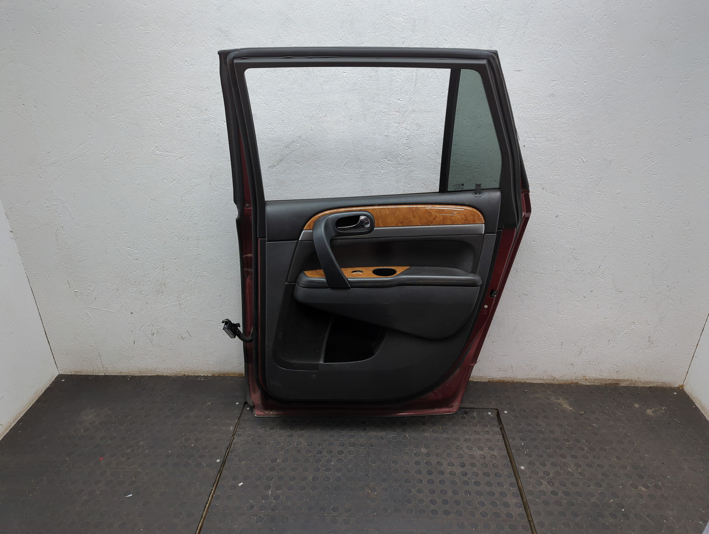 Дверь задняя правая