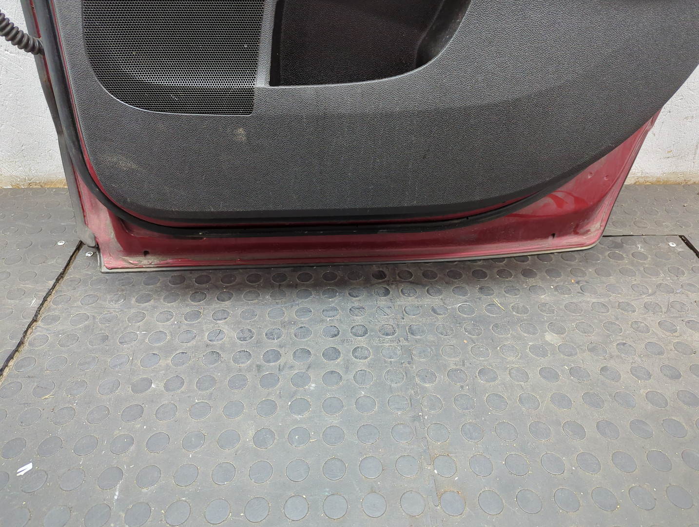 Дверь задняя правая