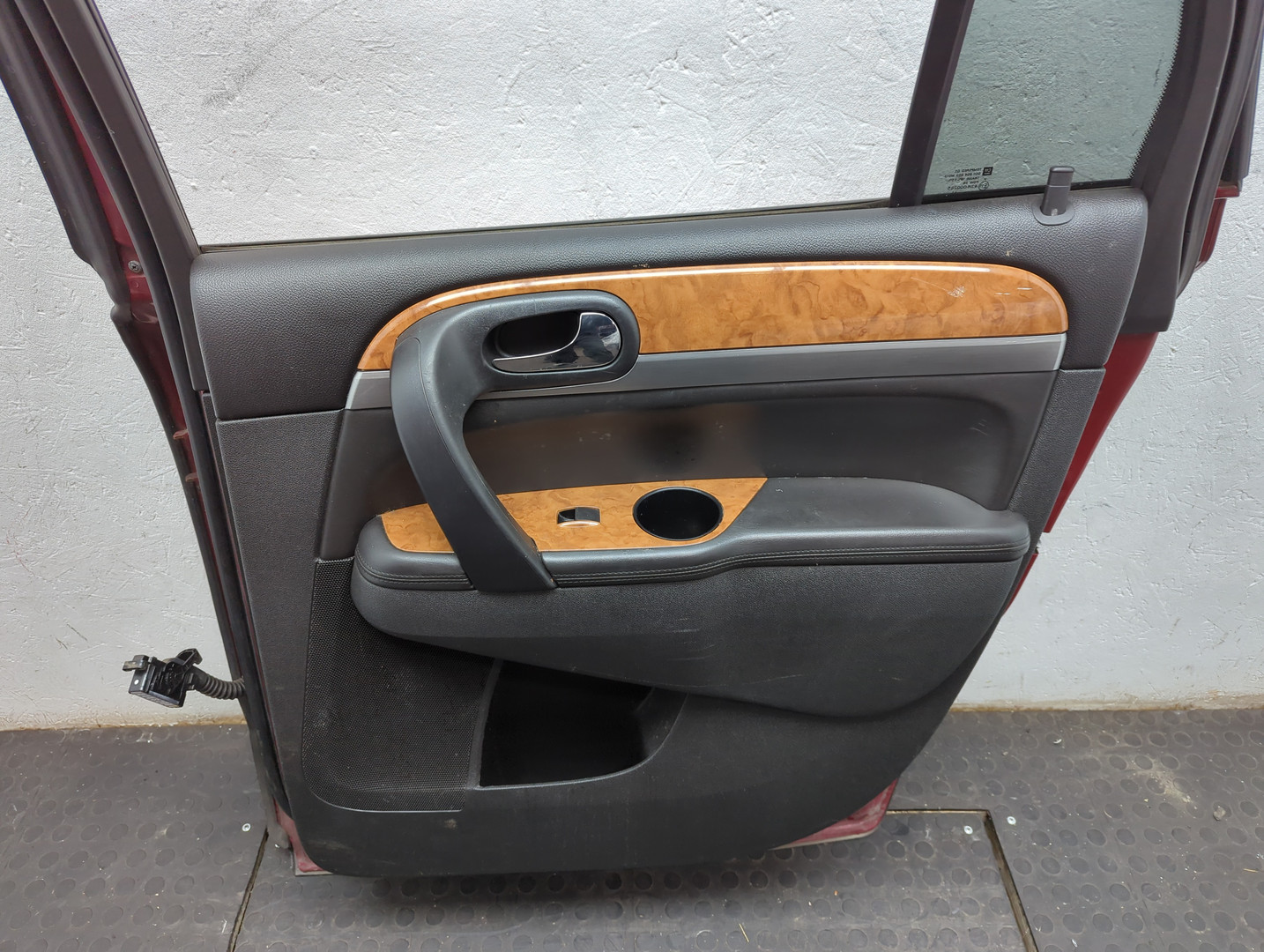 Дверь задняя правая