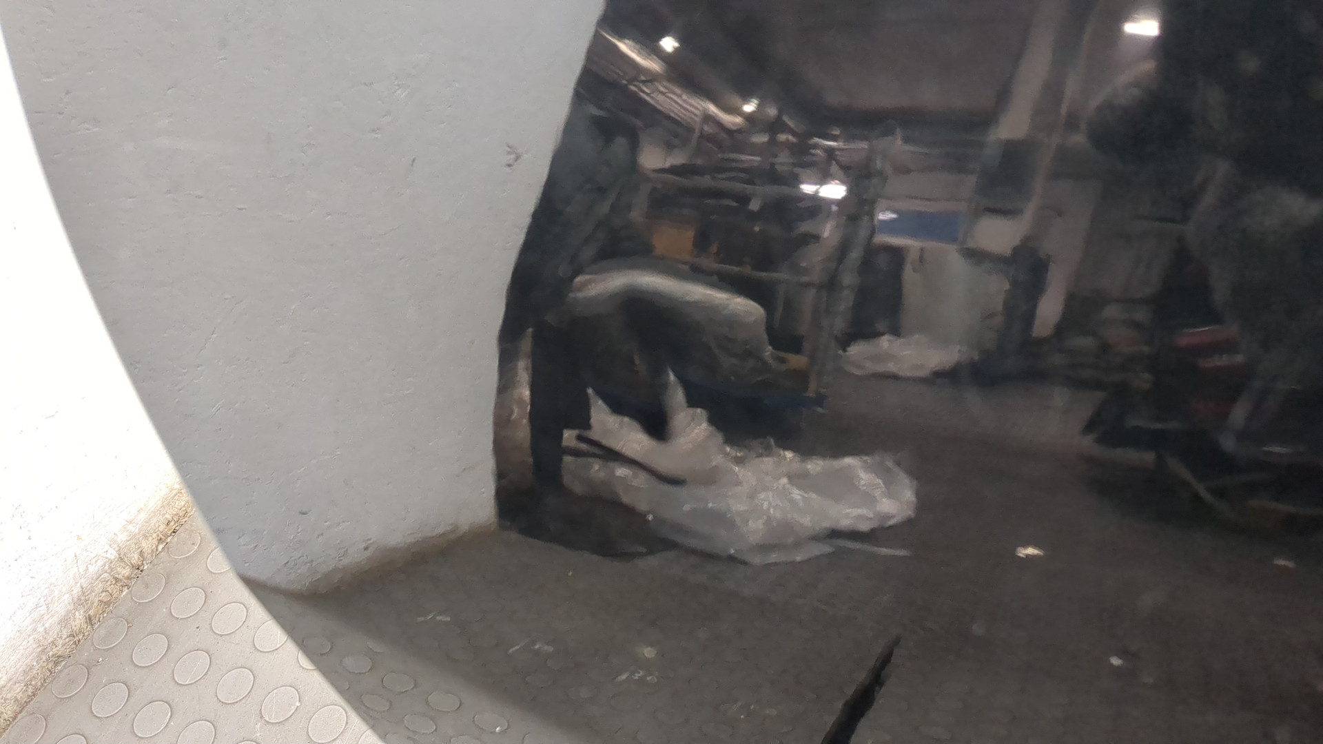 Дверь задняя правая