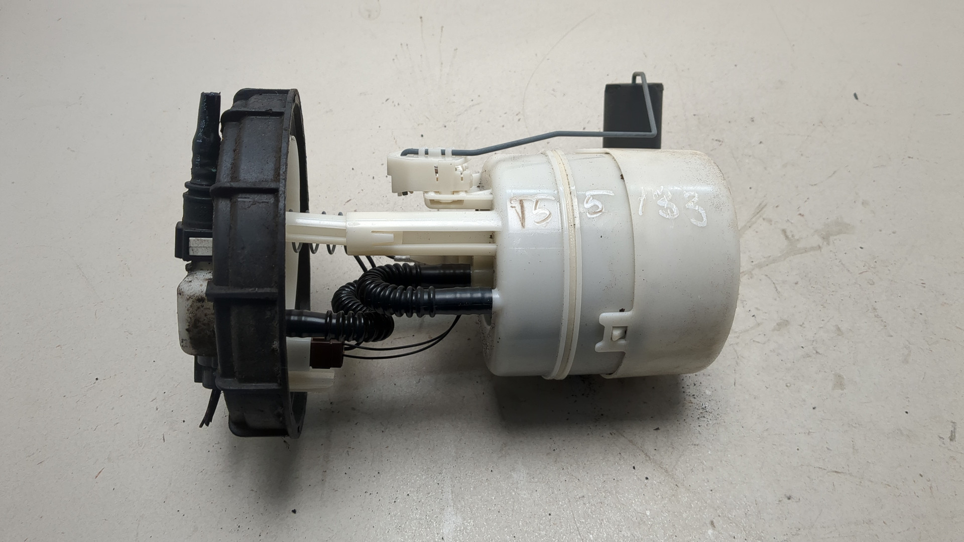 Насос топливный электрический