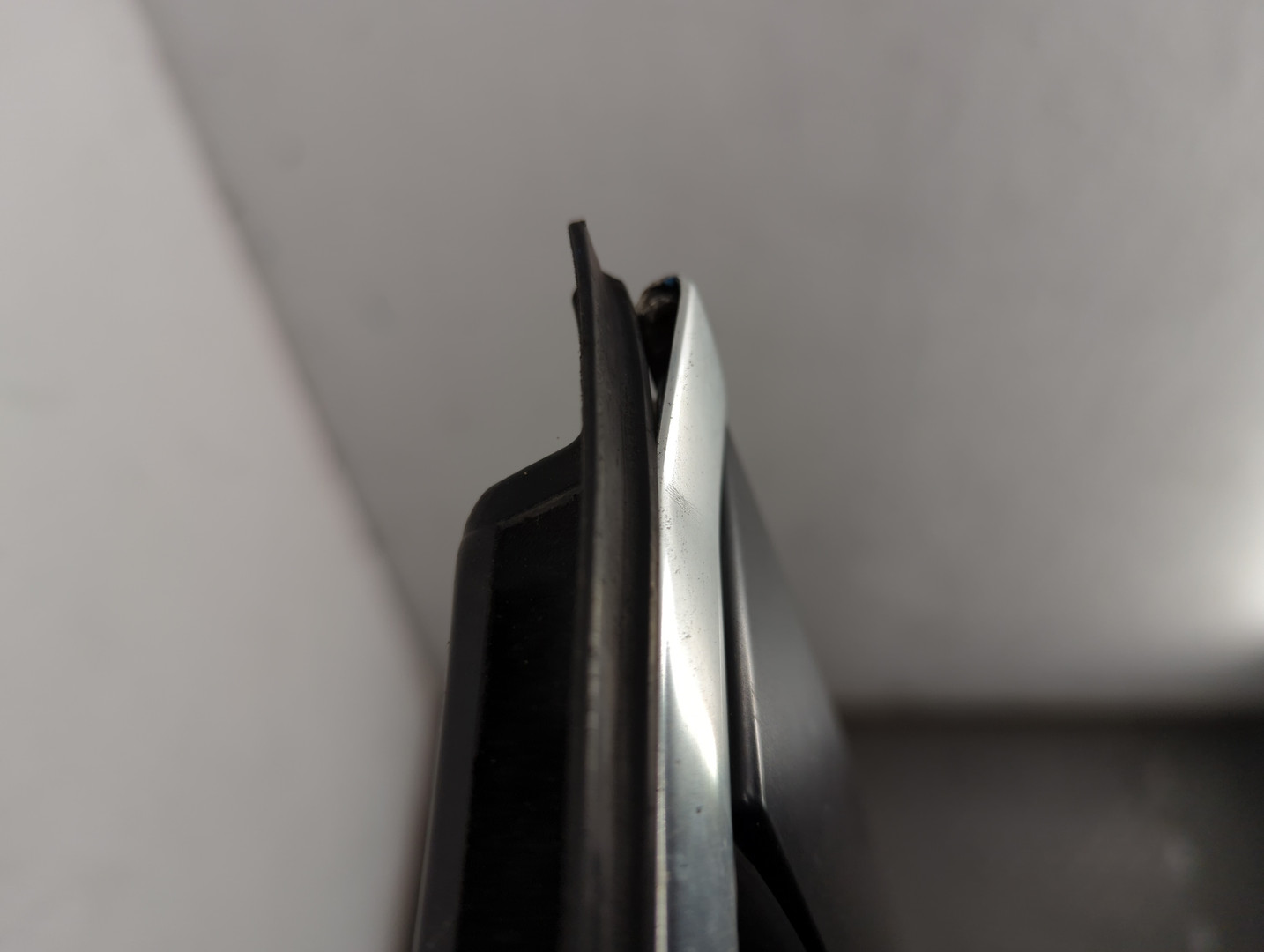 Дверь передняя левая