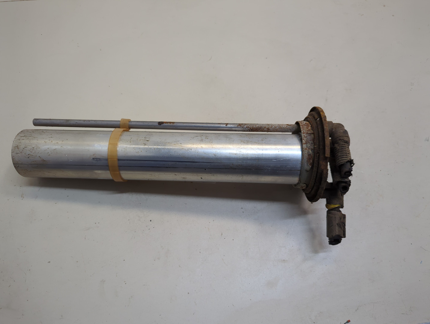 Датчик уровня топлива