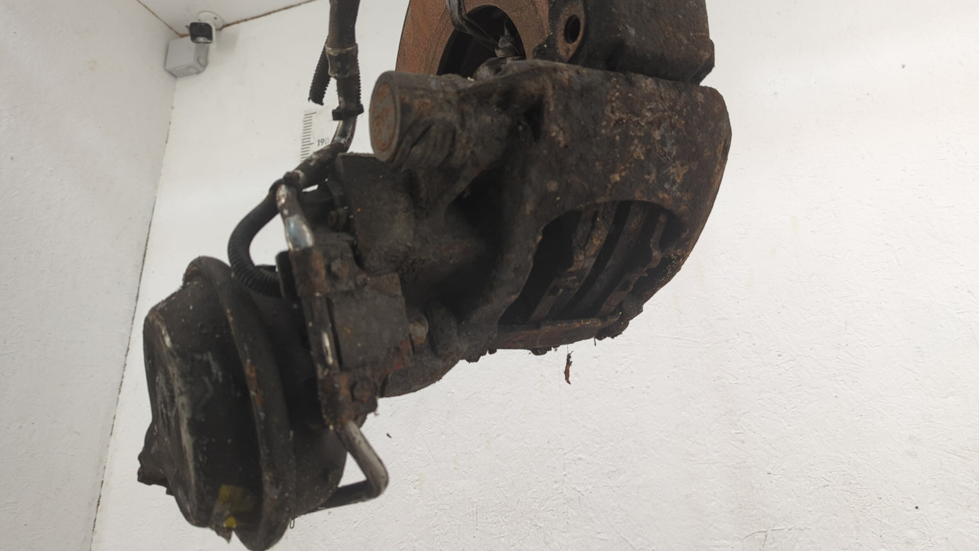 Суппорт передний правый