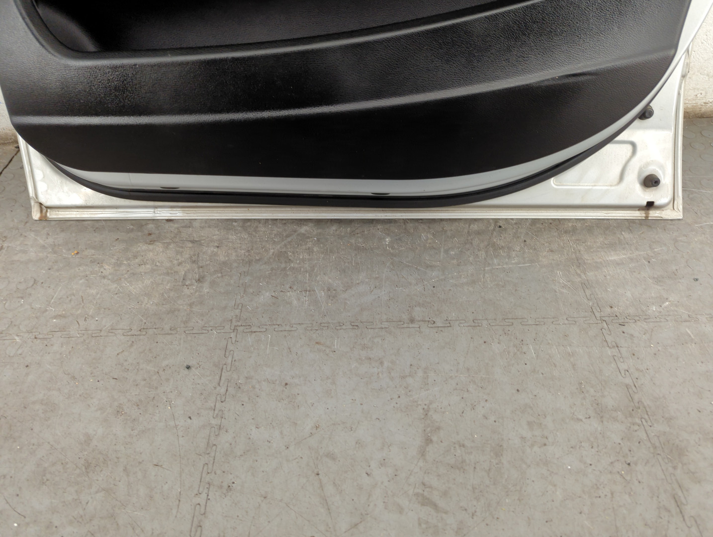 Дверь передняя правая