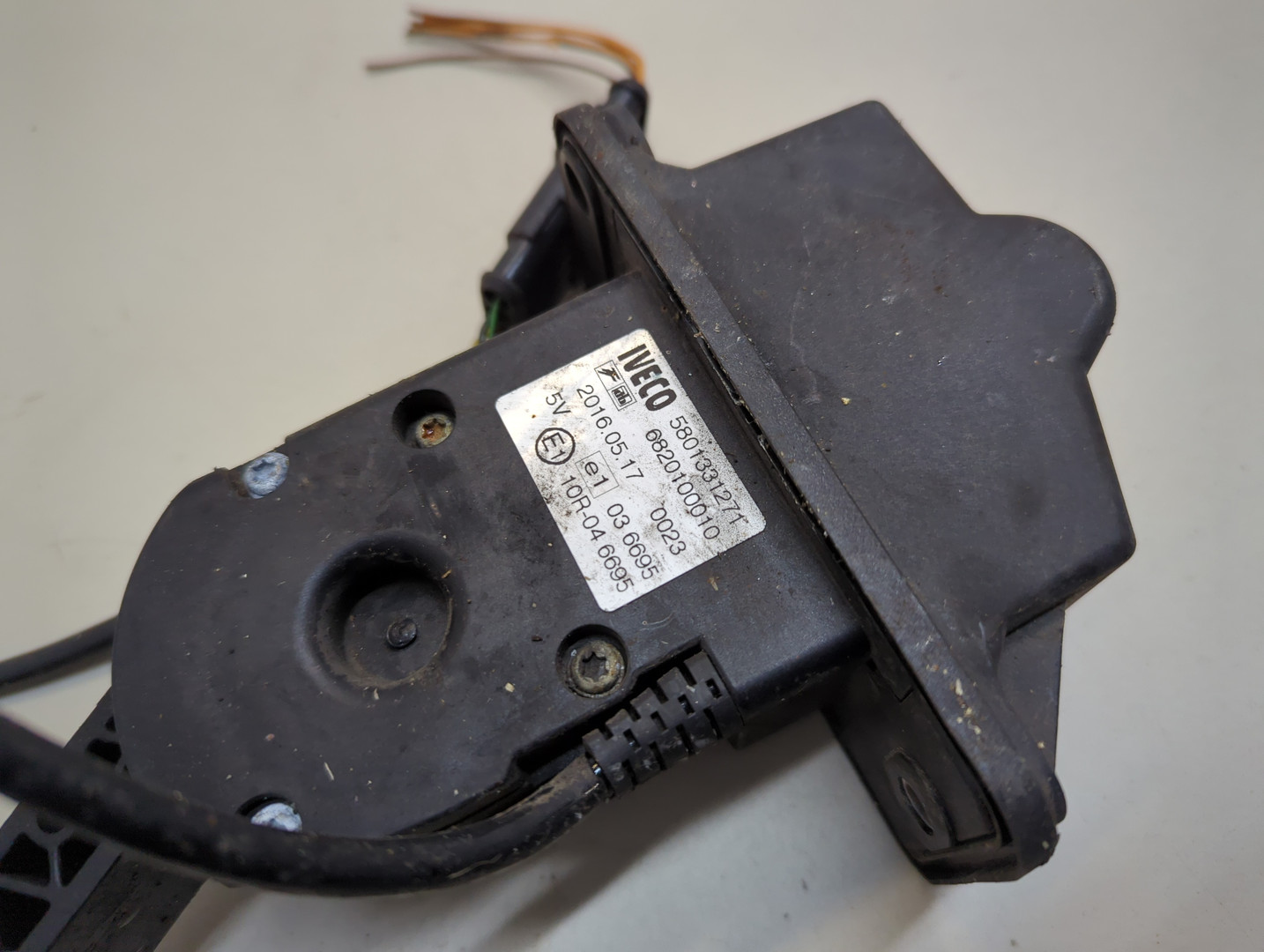 Педаль газа