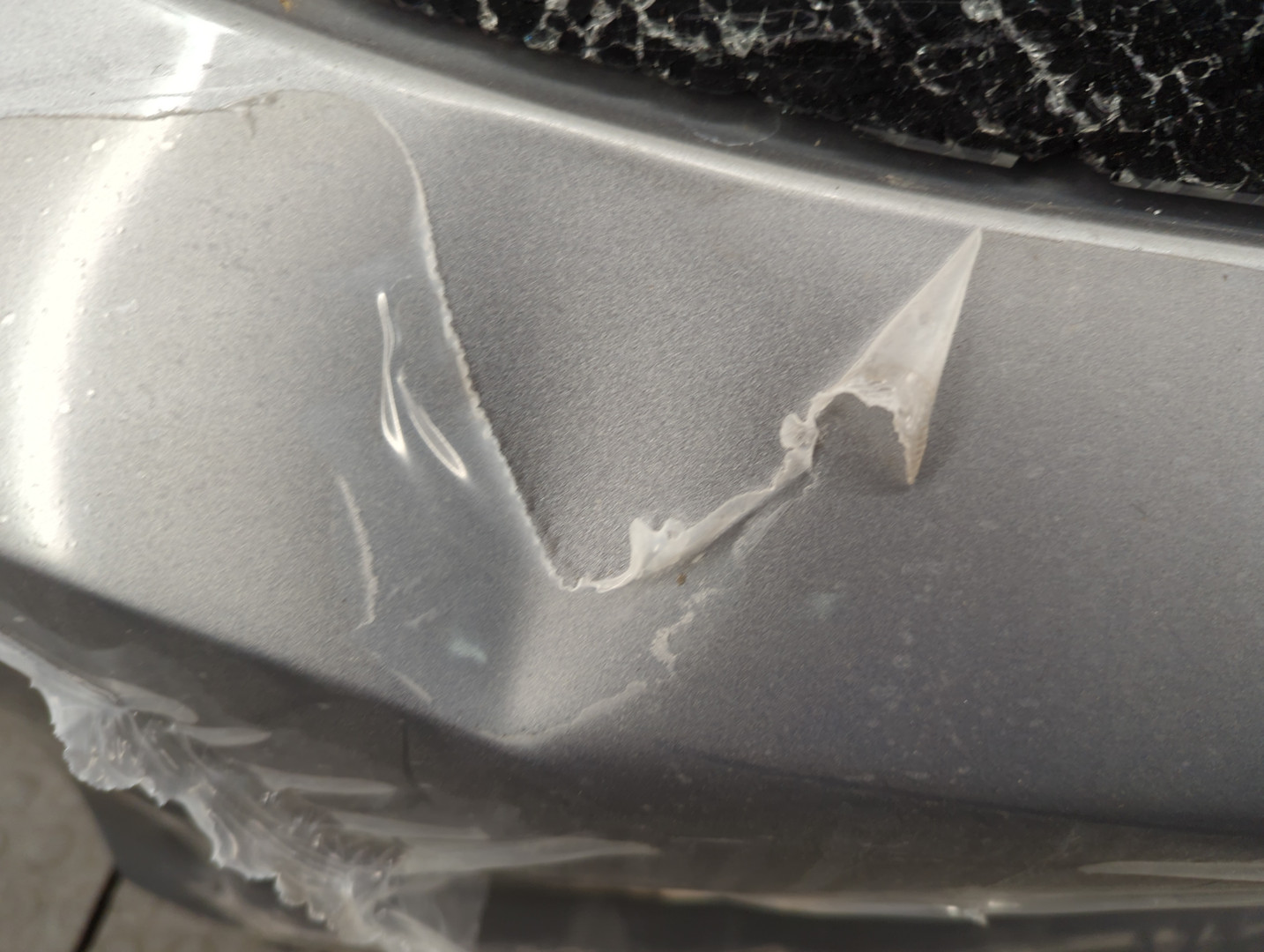 Дверь багажника