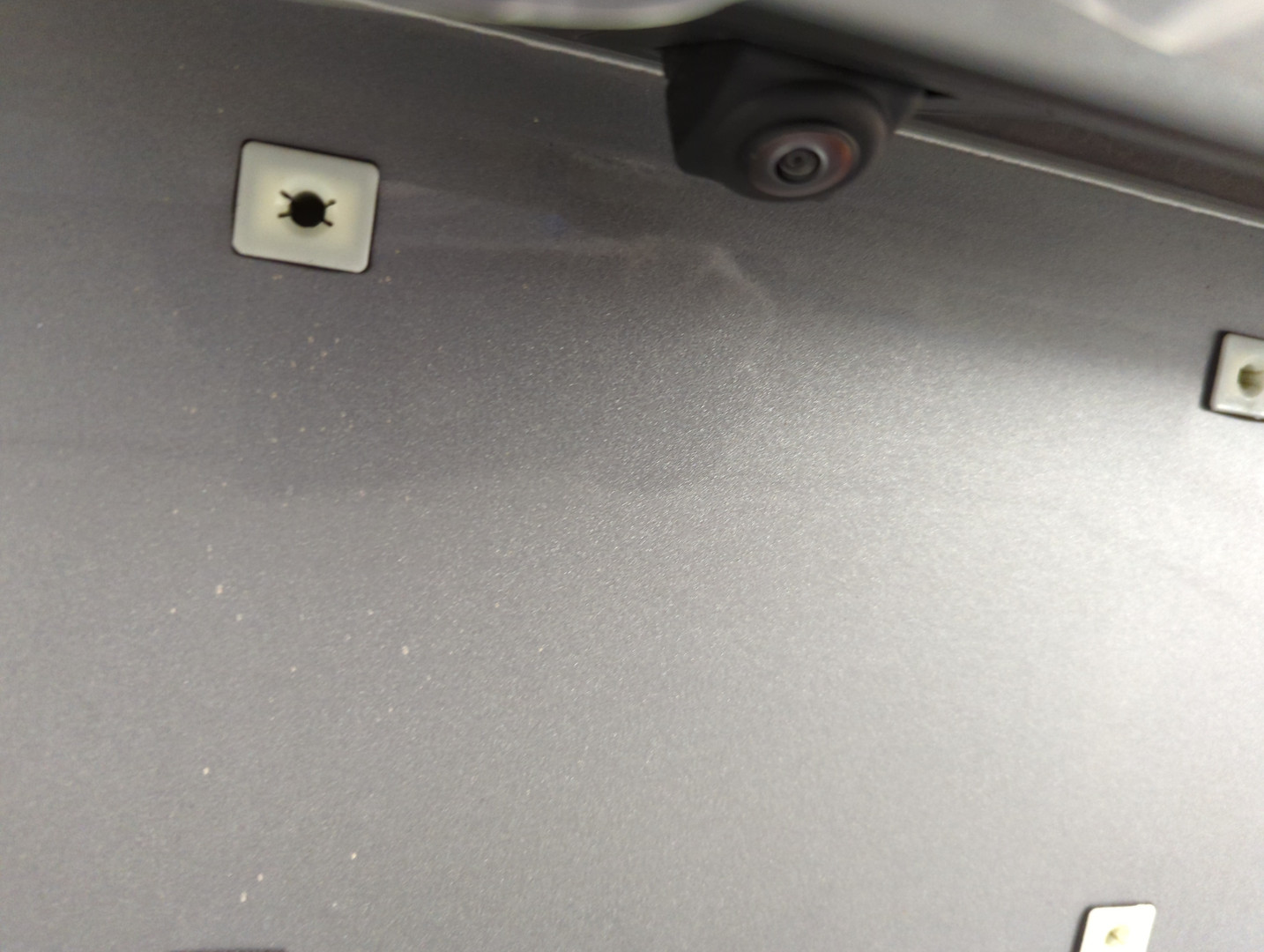 Дверь багажника