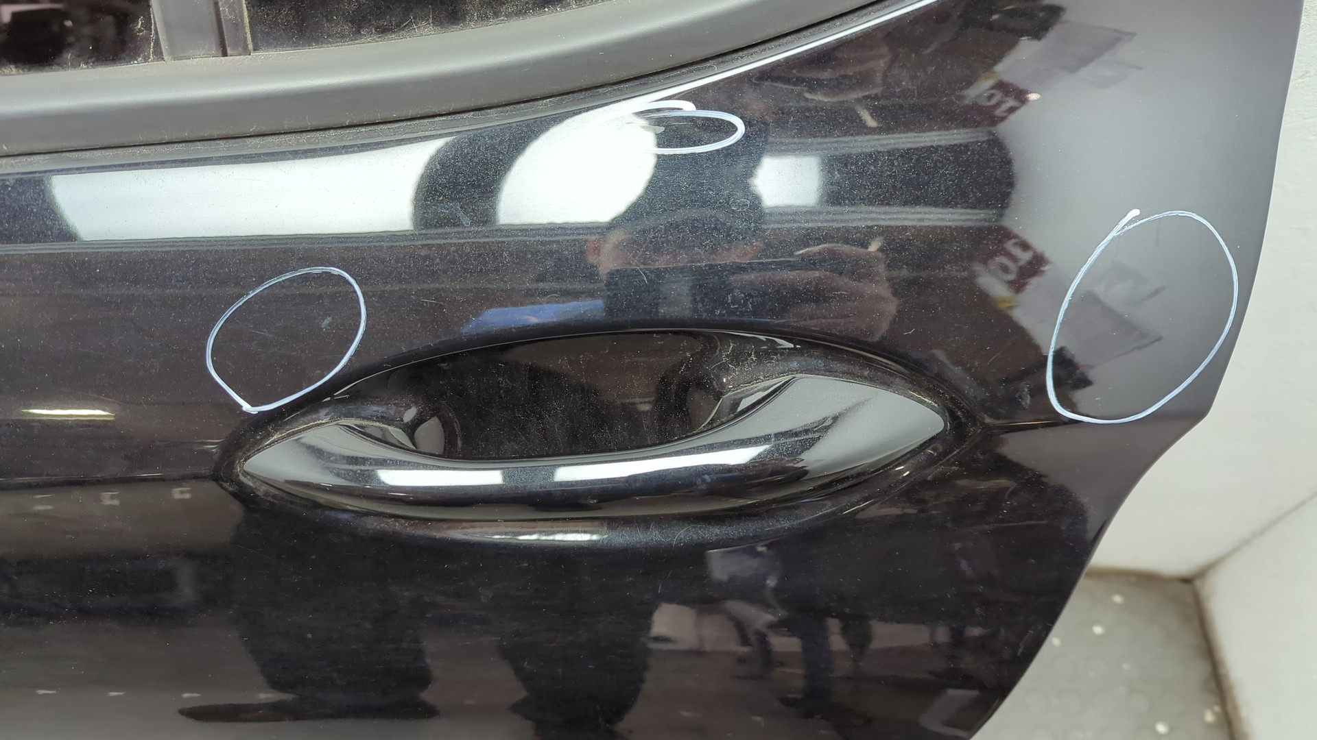 Дверь задняя левая