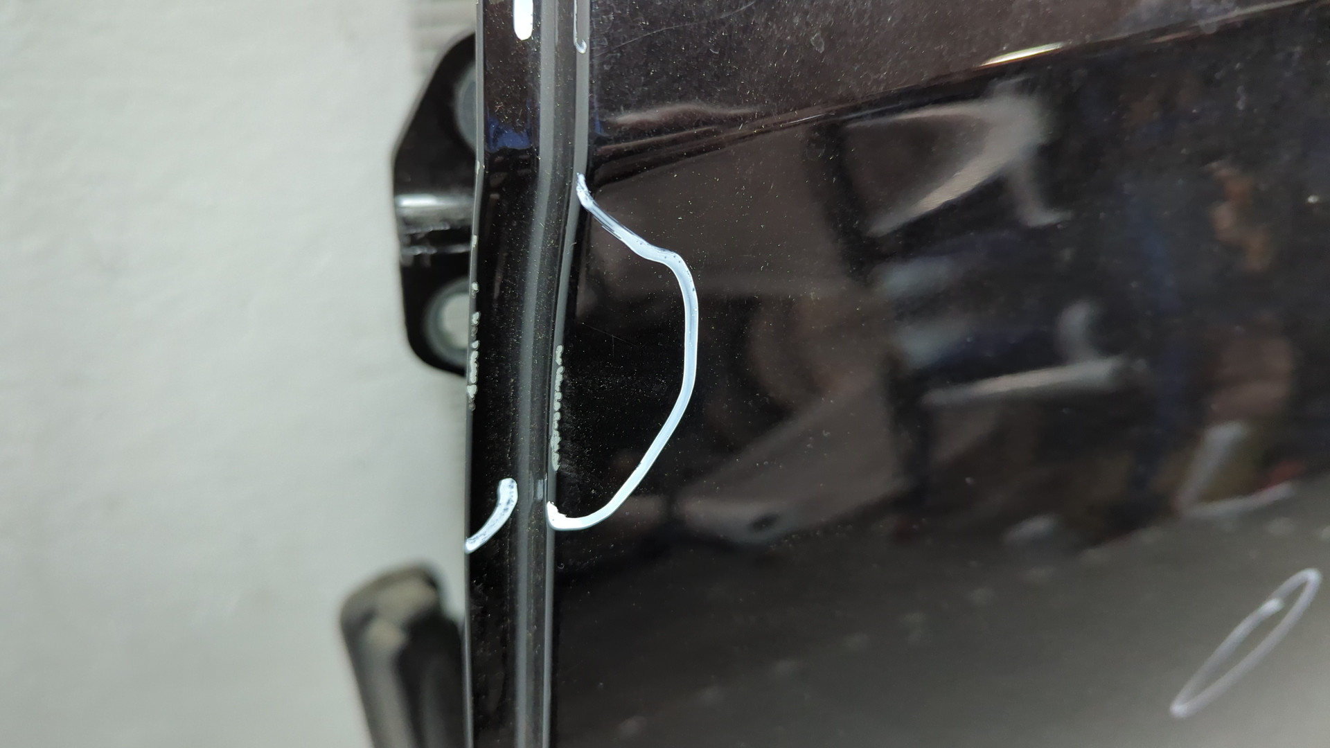 Дверь задняя левая