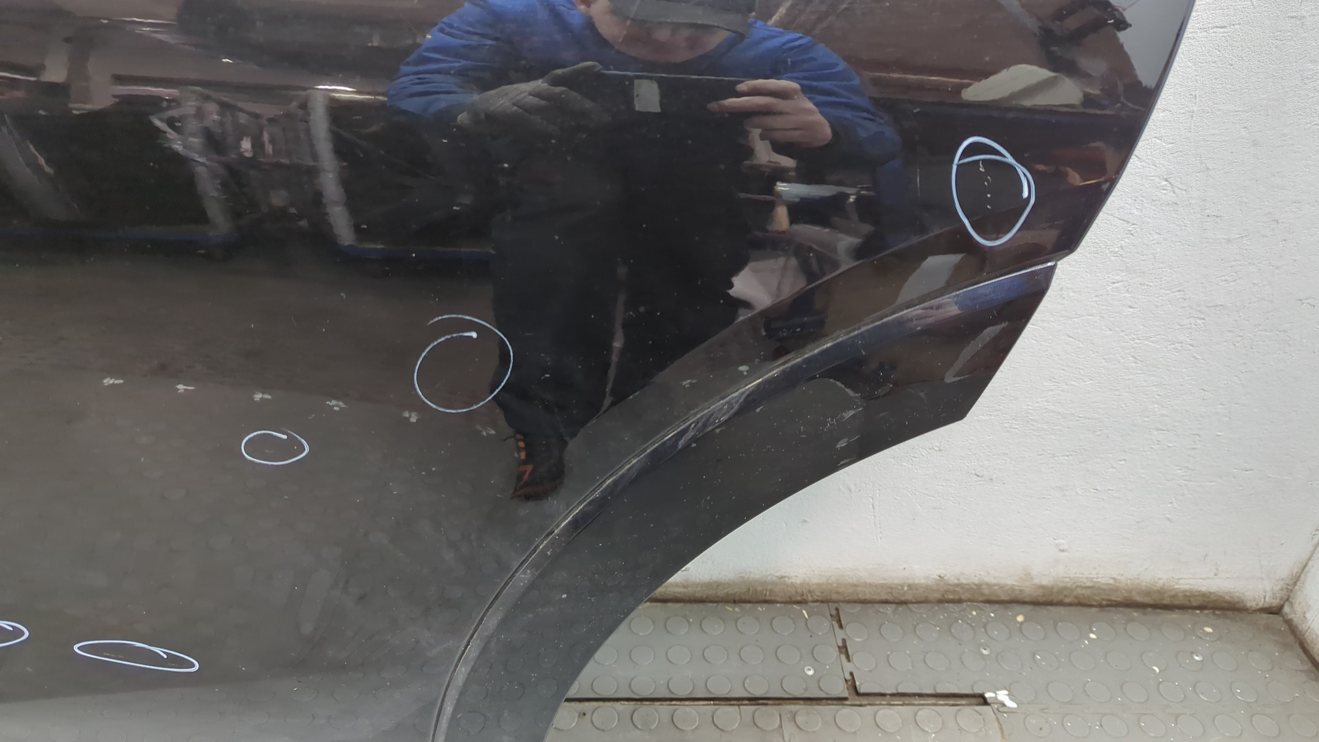 Дверь задняя левая