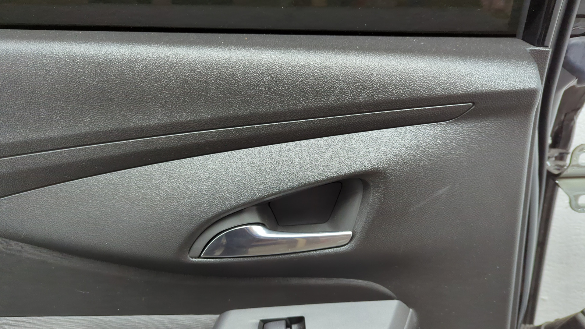 Дверь задняя левая