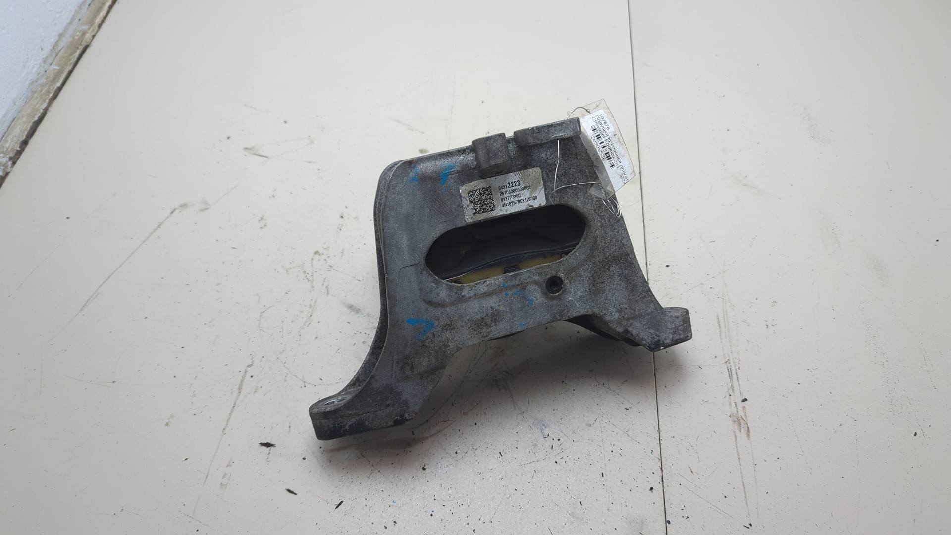 Опора двигателя