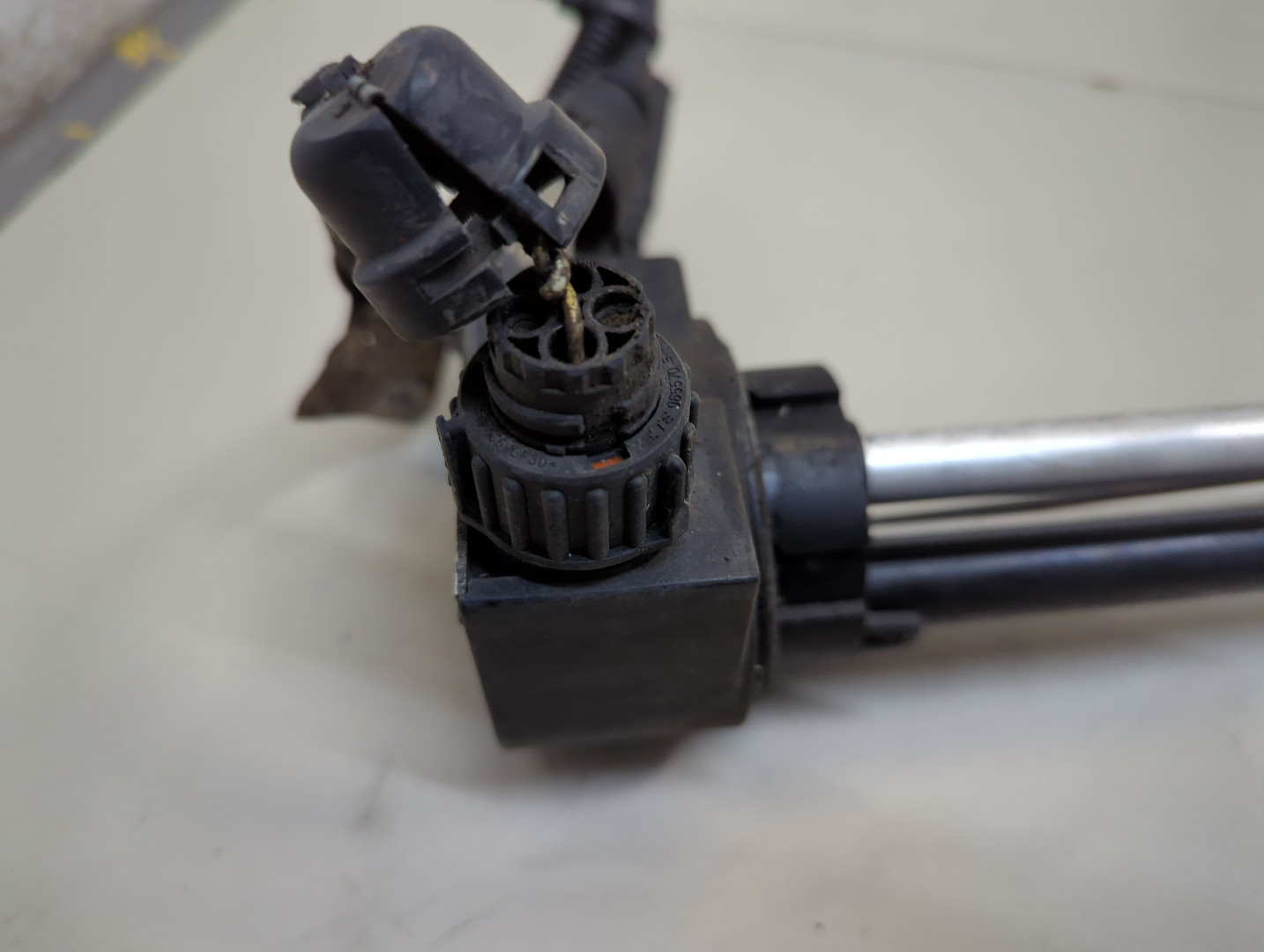 Датчик уровня топлива