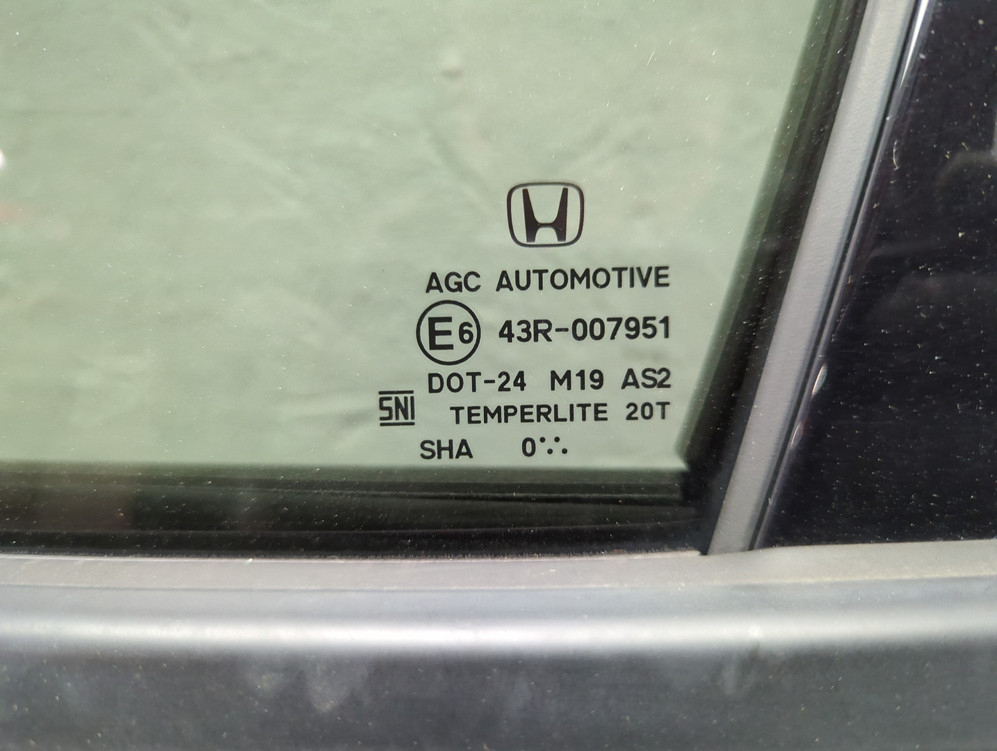 Дверь задняя левая