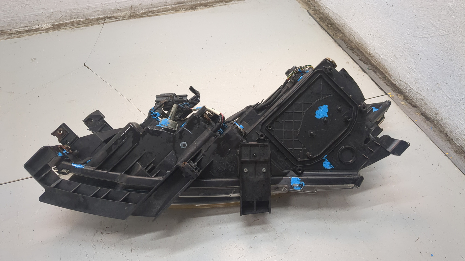 Фара правая