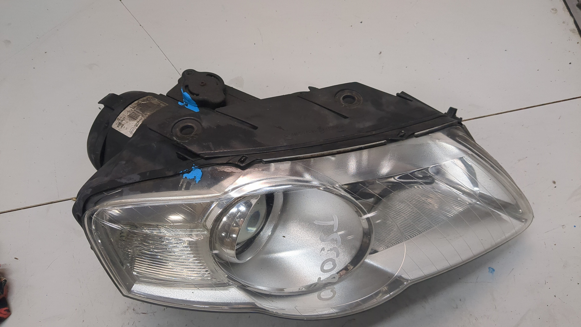 Фара правая