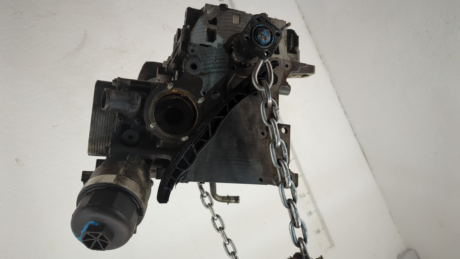 Блок двигателя