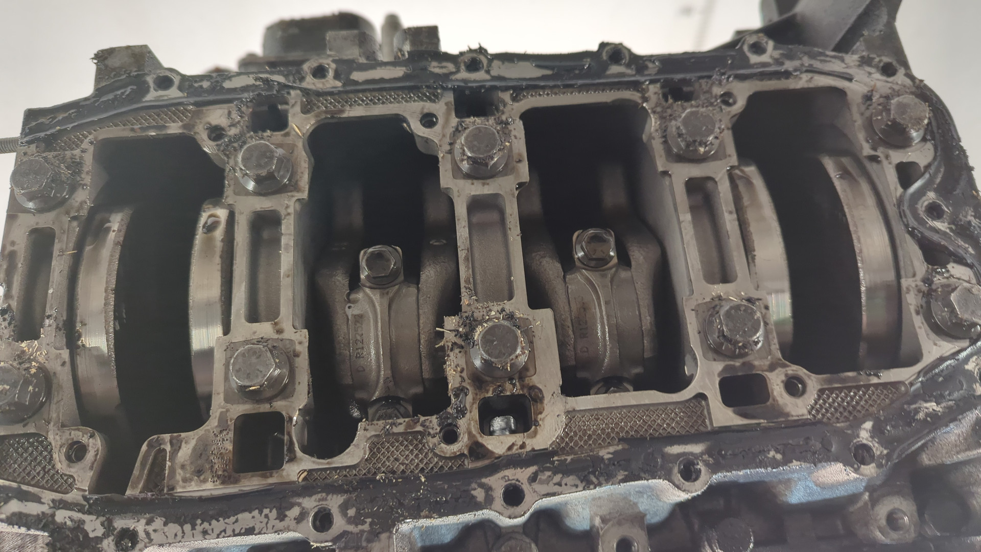 Блок двигателя