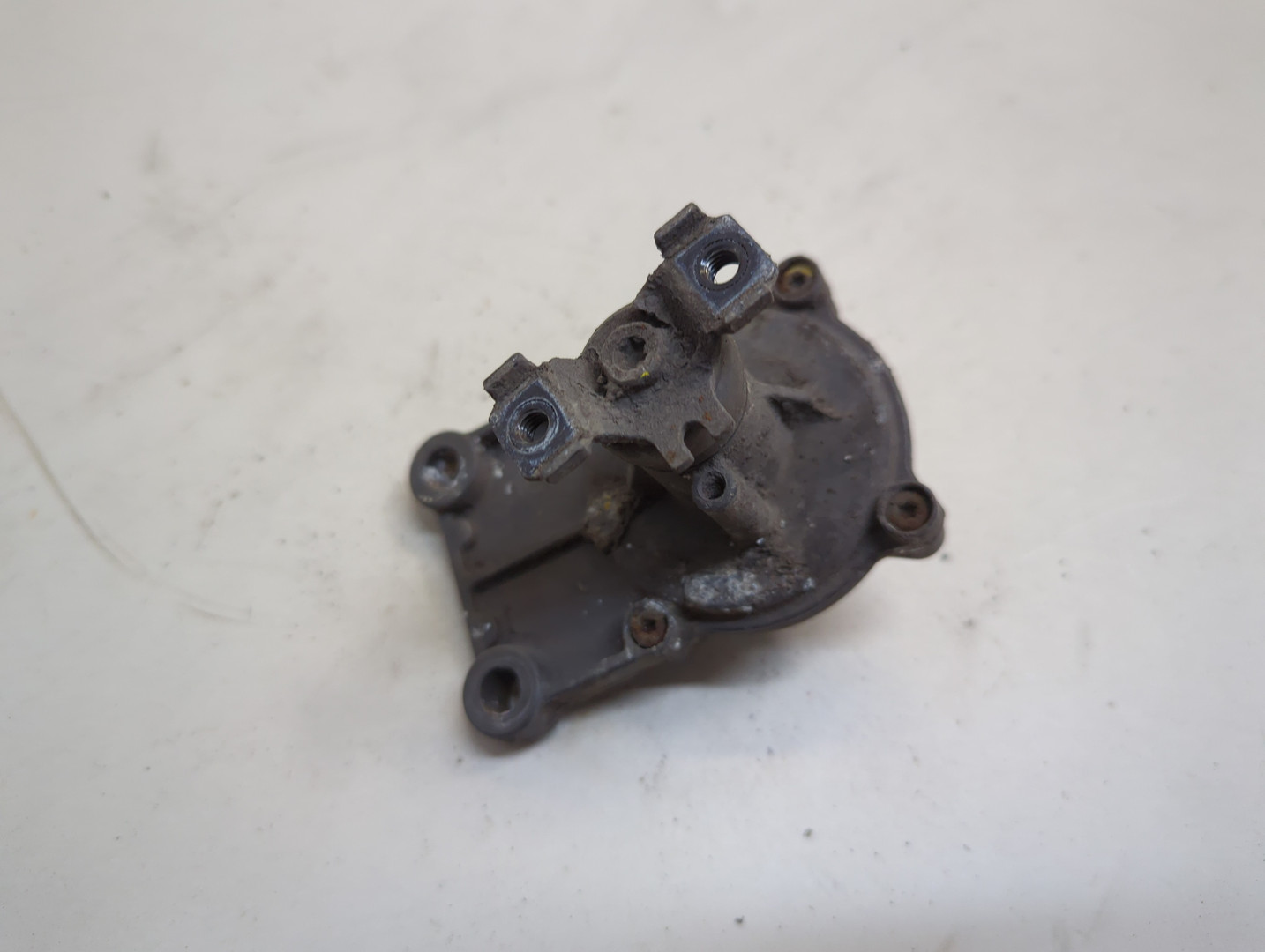 Кран уровня пола кабины