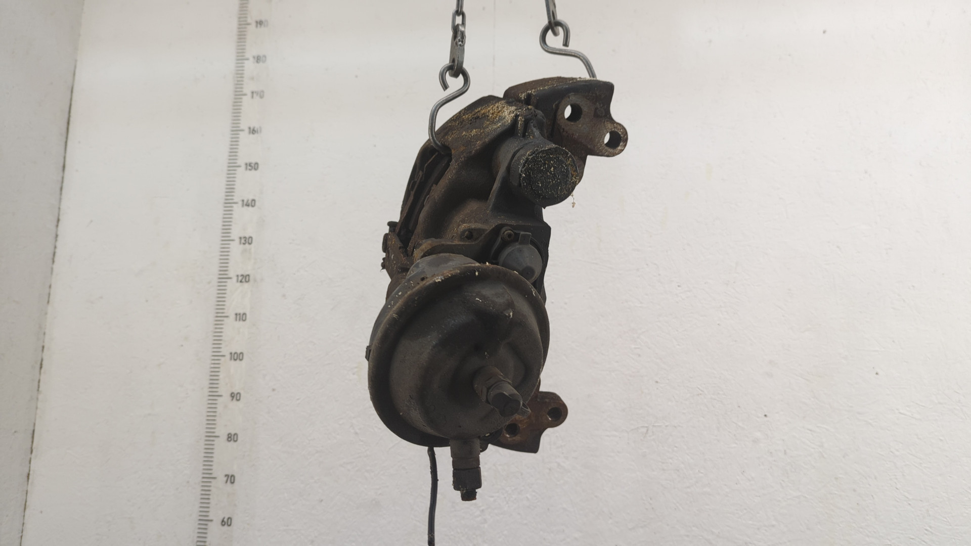 Суппорт задний правый