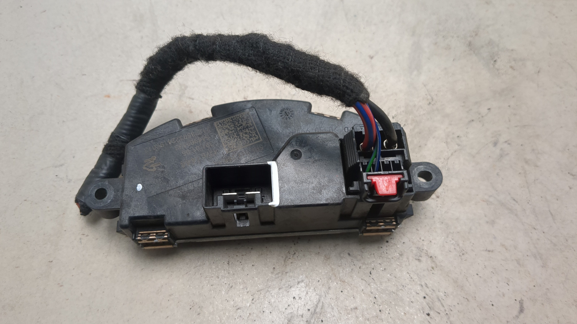 Резистор отопителя