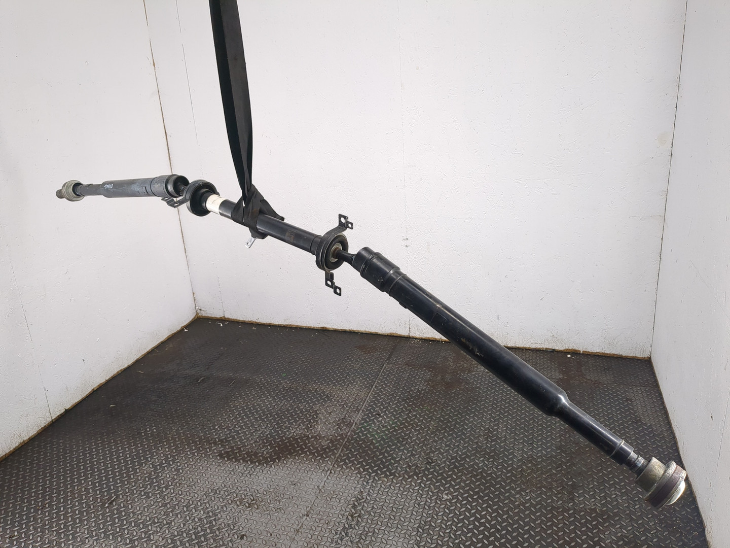 Вал карданный задний