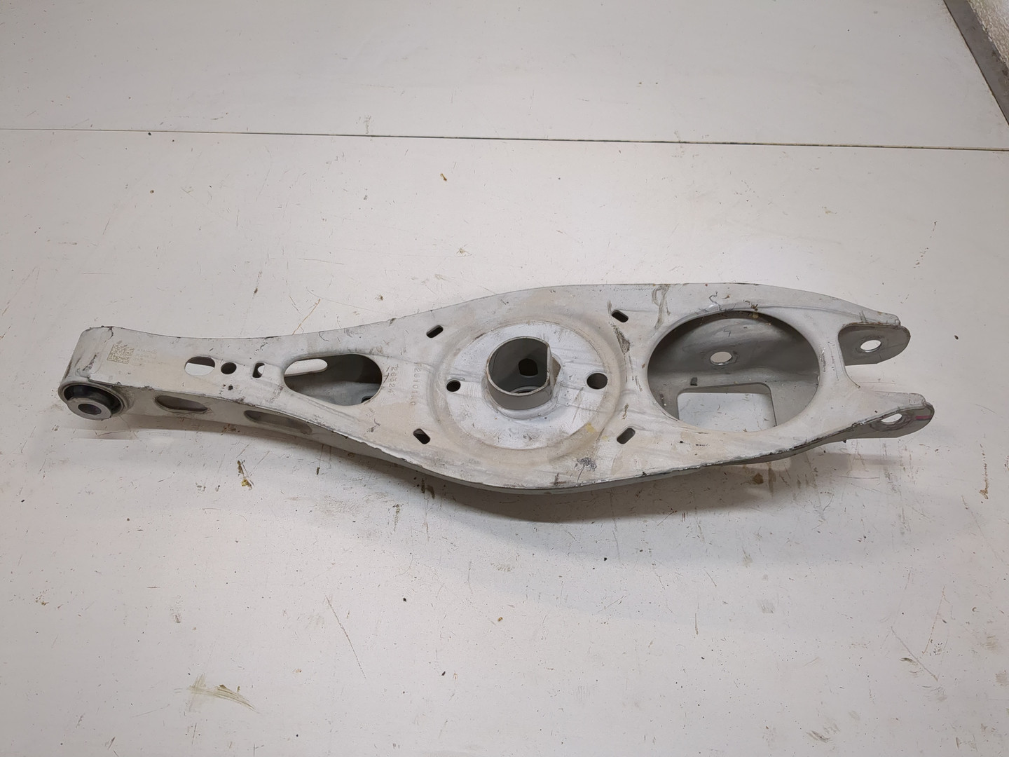 Рычаг задний