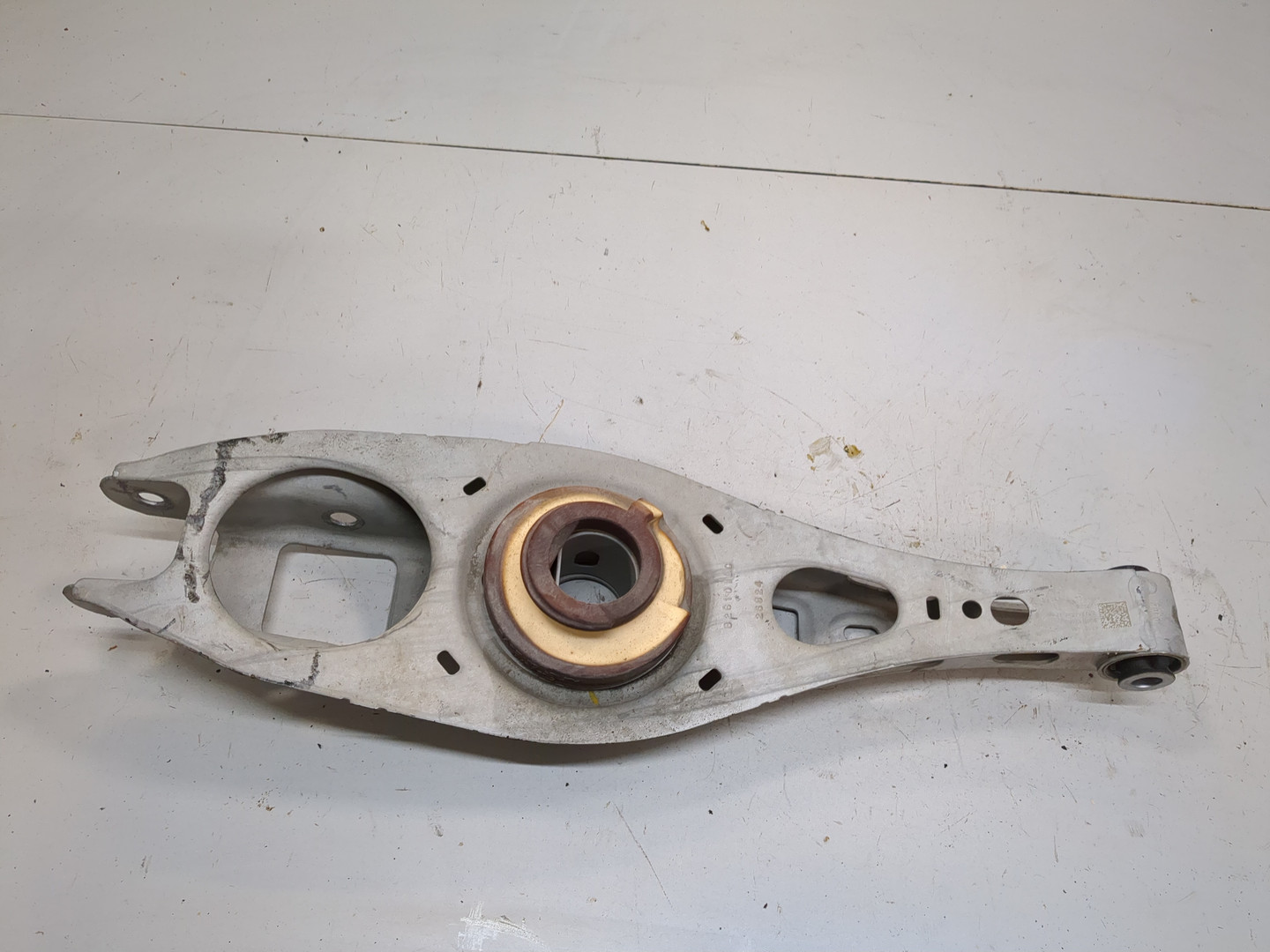 Рычаг задний