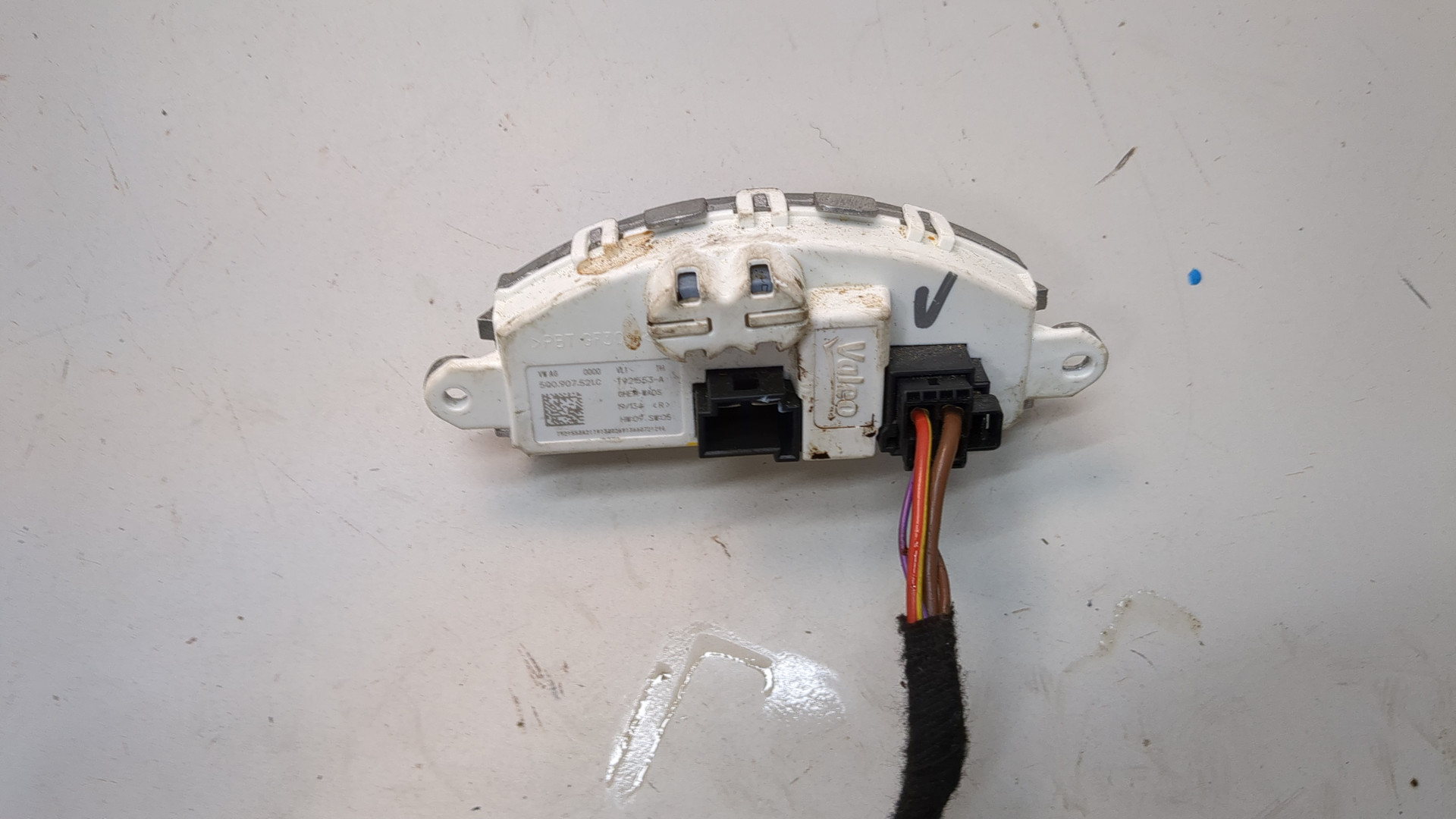 Резистор отопителя